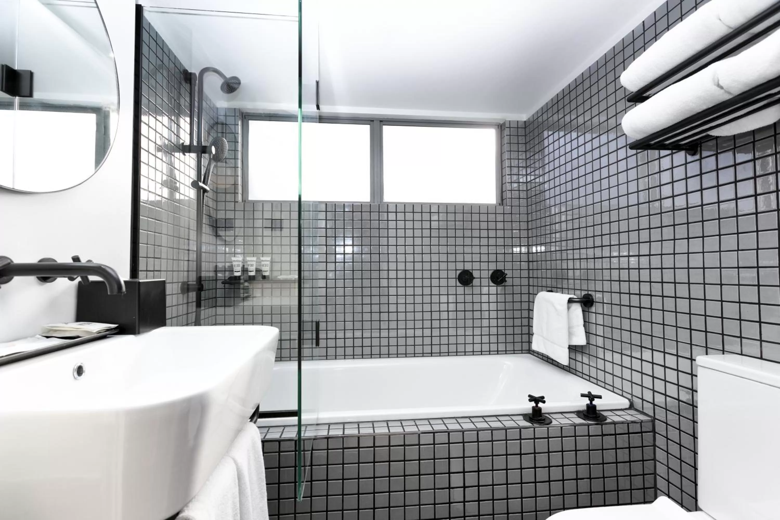 Bathroom in Ovolo Sydney Woolloomooloo, a Wyndham Hotel