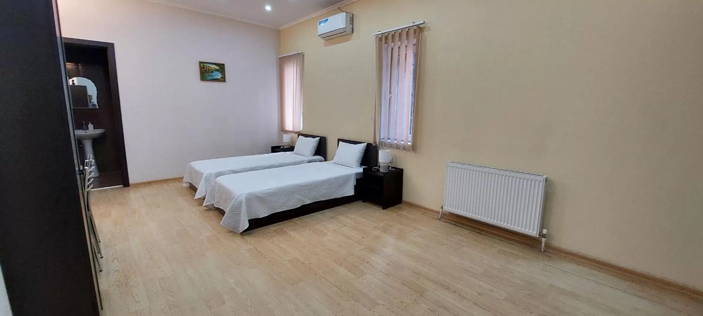 Bed in Backstreet Hotel - Near Tbilisi Central