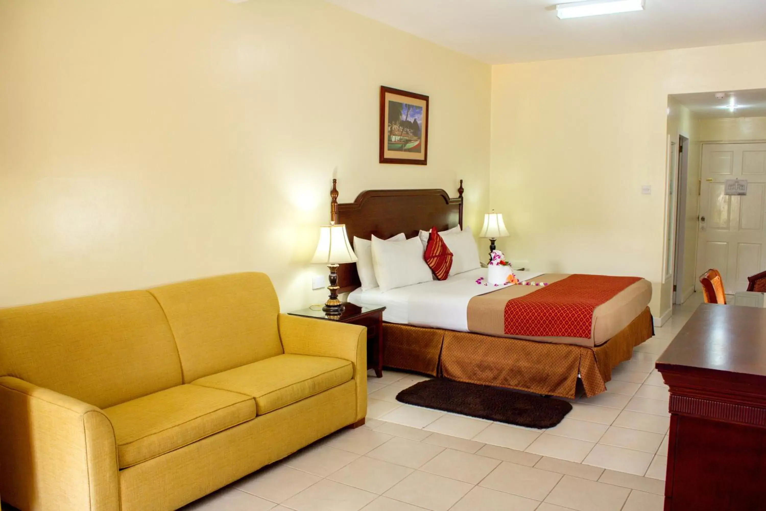 Jr. Executive Suite in Bay Gardens Hotel Jr. Executive Suite in Bay Gardens Hotel