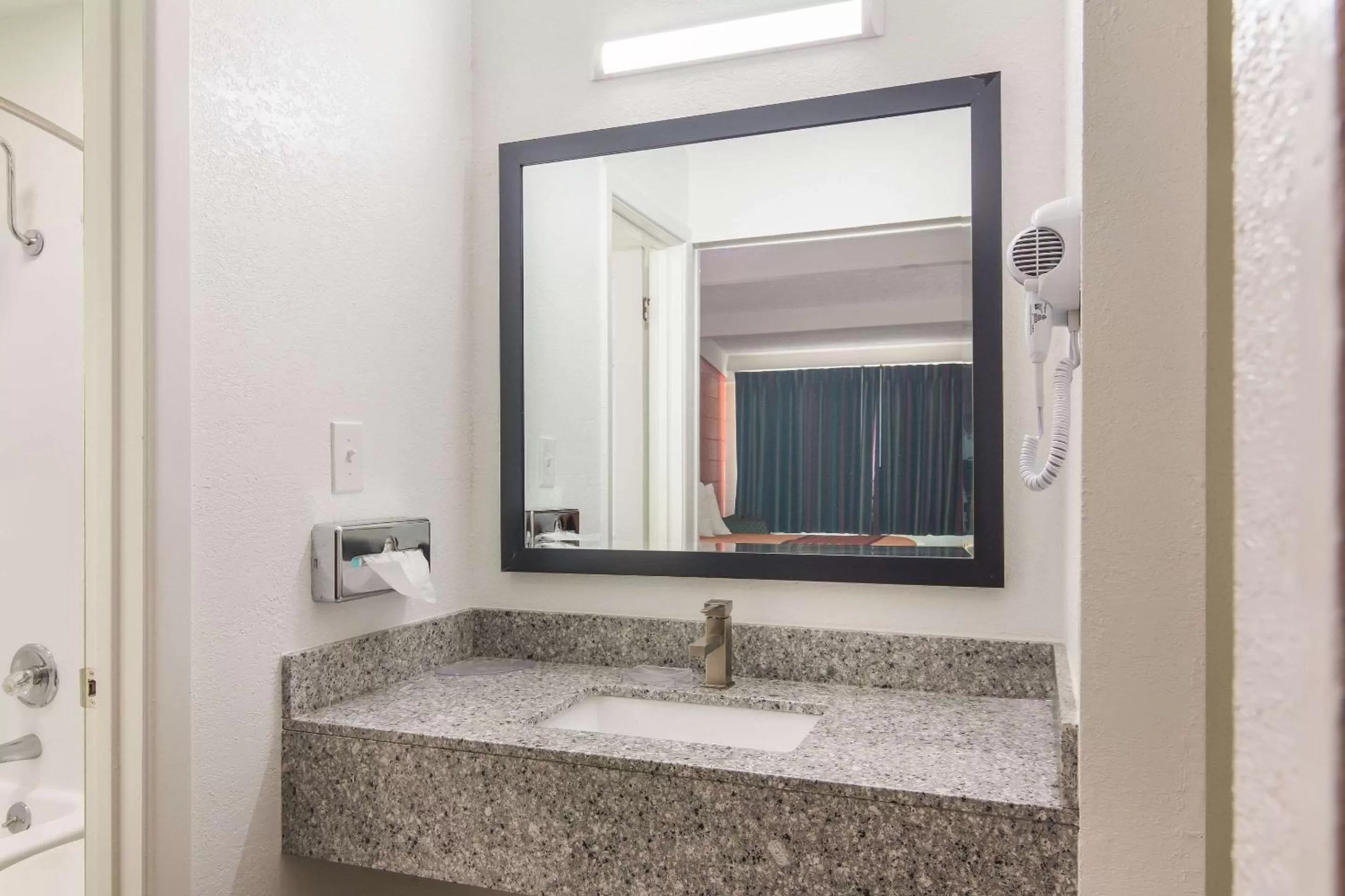 Bathroom in Rodeway Inn