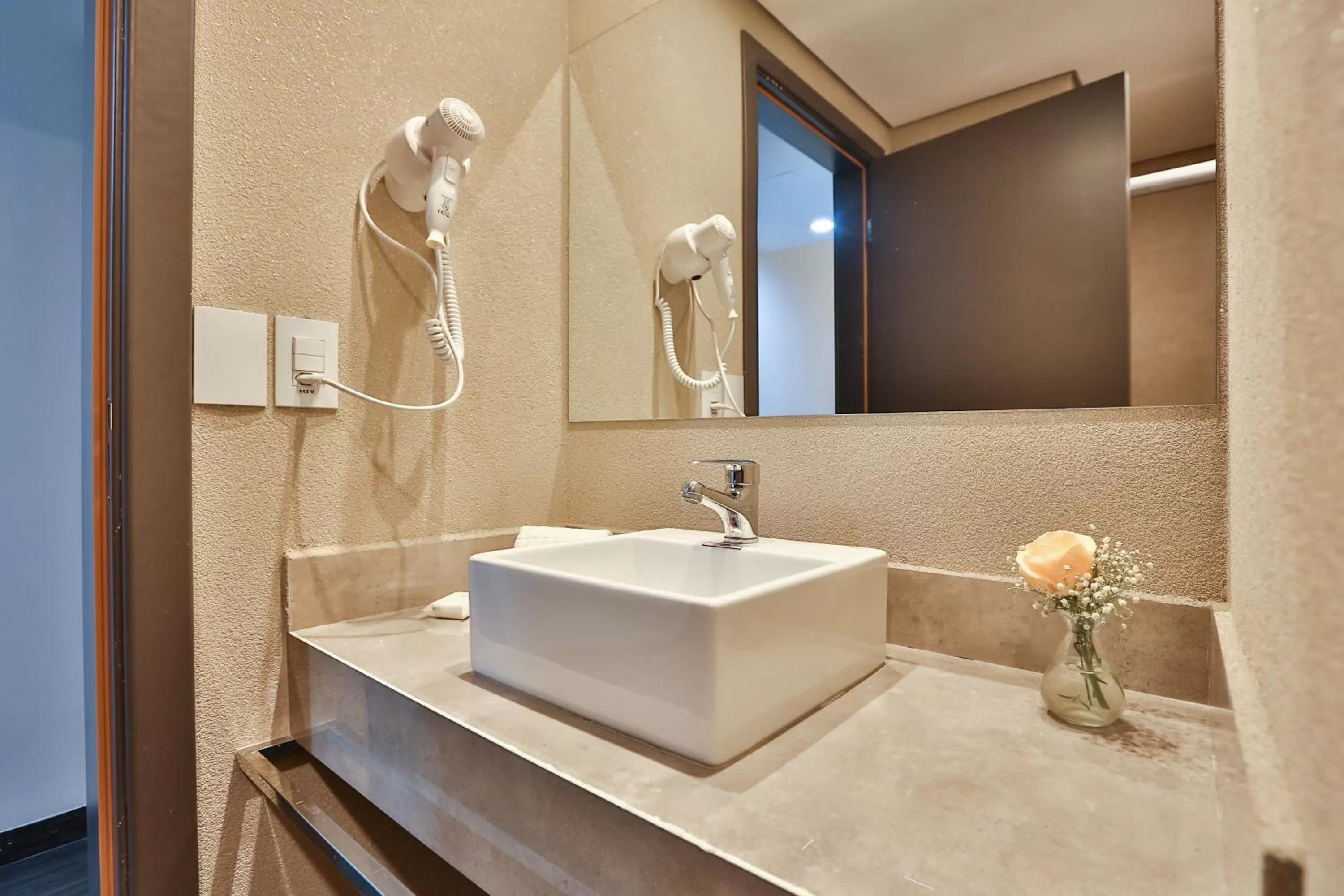 Bathroom in Executive Inn Fernandopolis