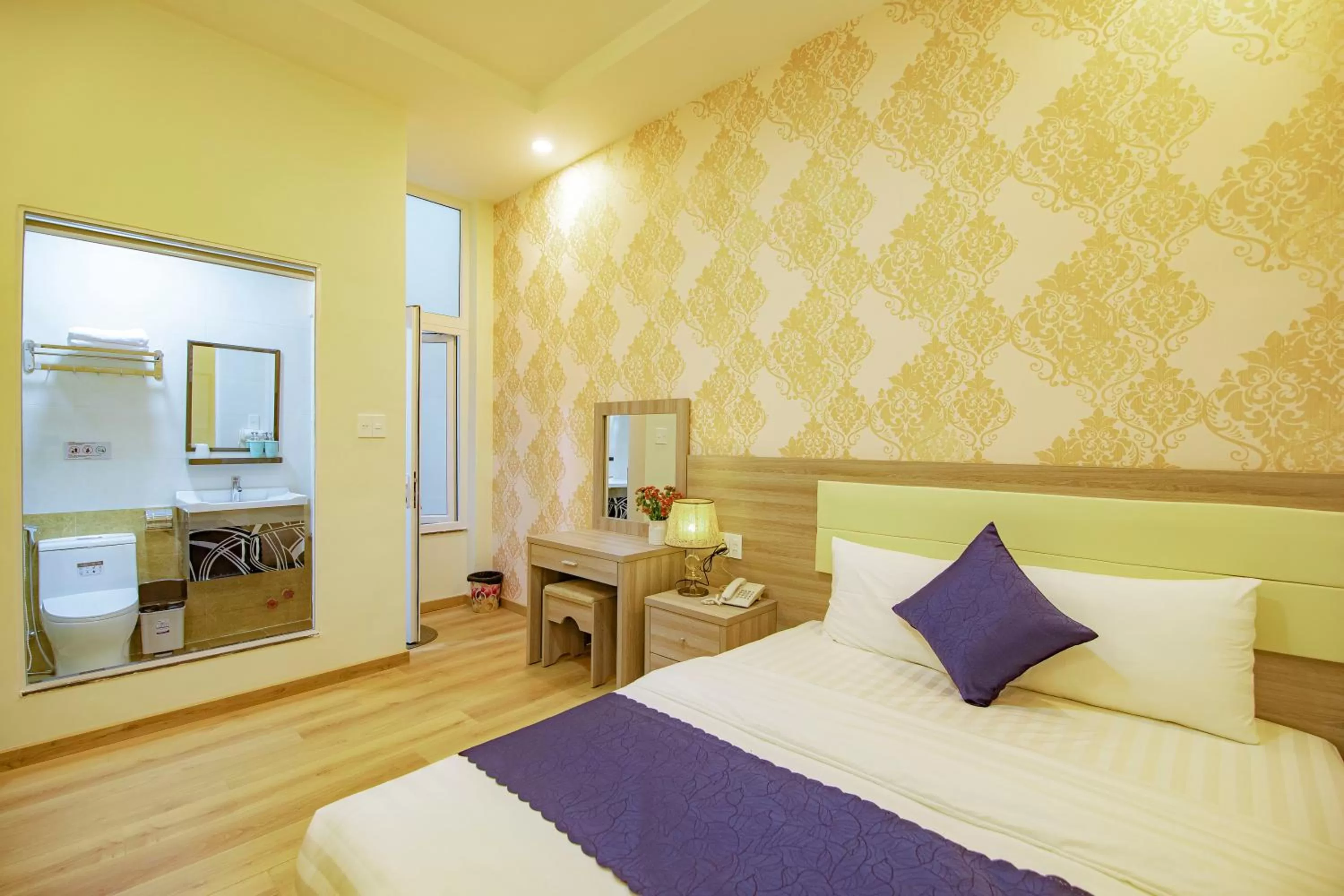 Bed in Khanh Uyen 1 Hotel