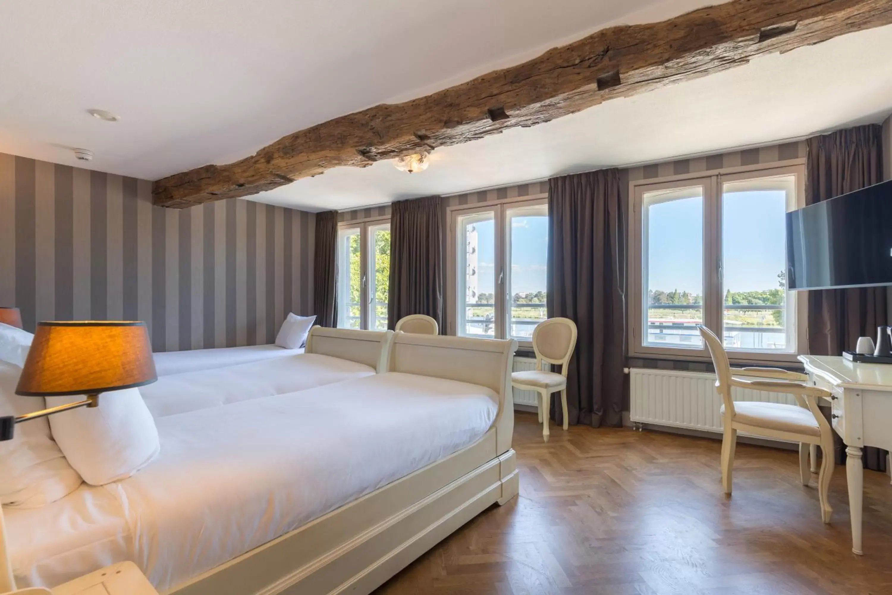 Triple Room in Amrâth Hotel Bigarré Triple Room in Amrâth Hotel Bigarré