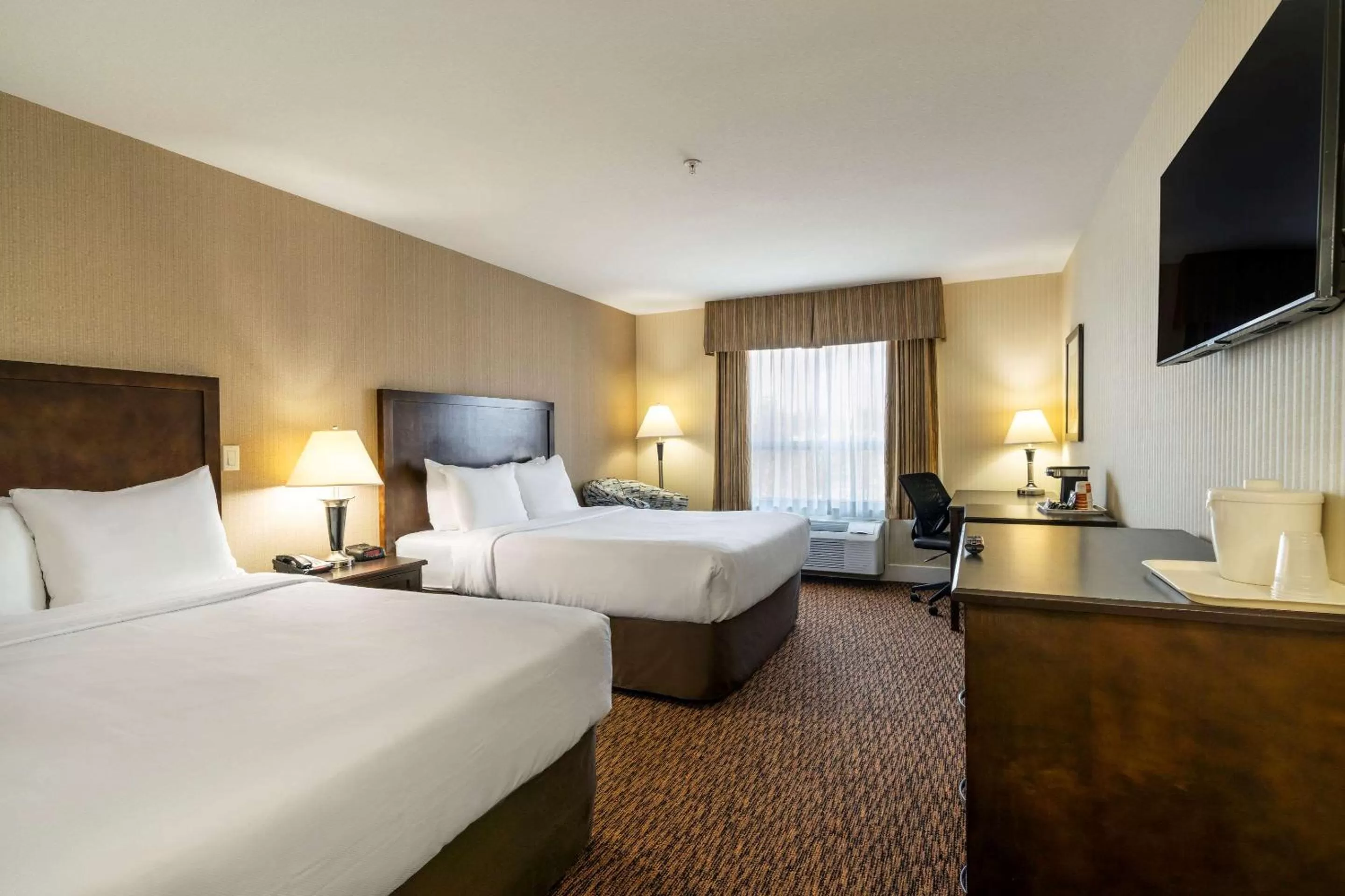 Bedroom, Bed in Comfort Inn & Suites