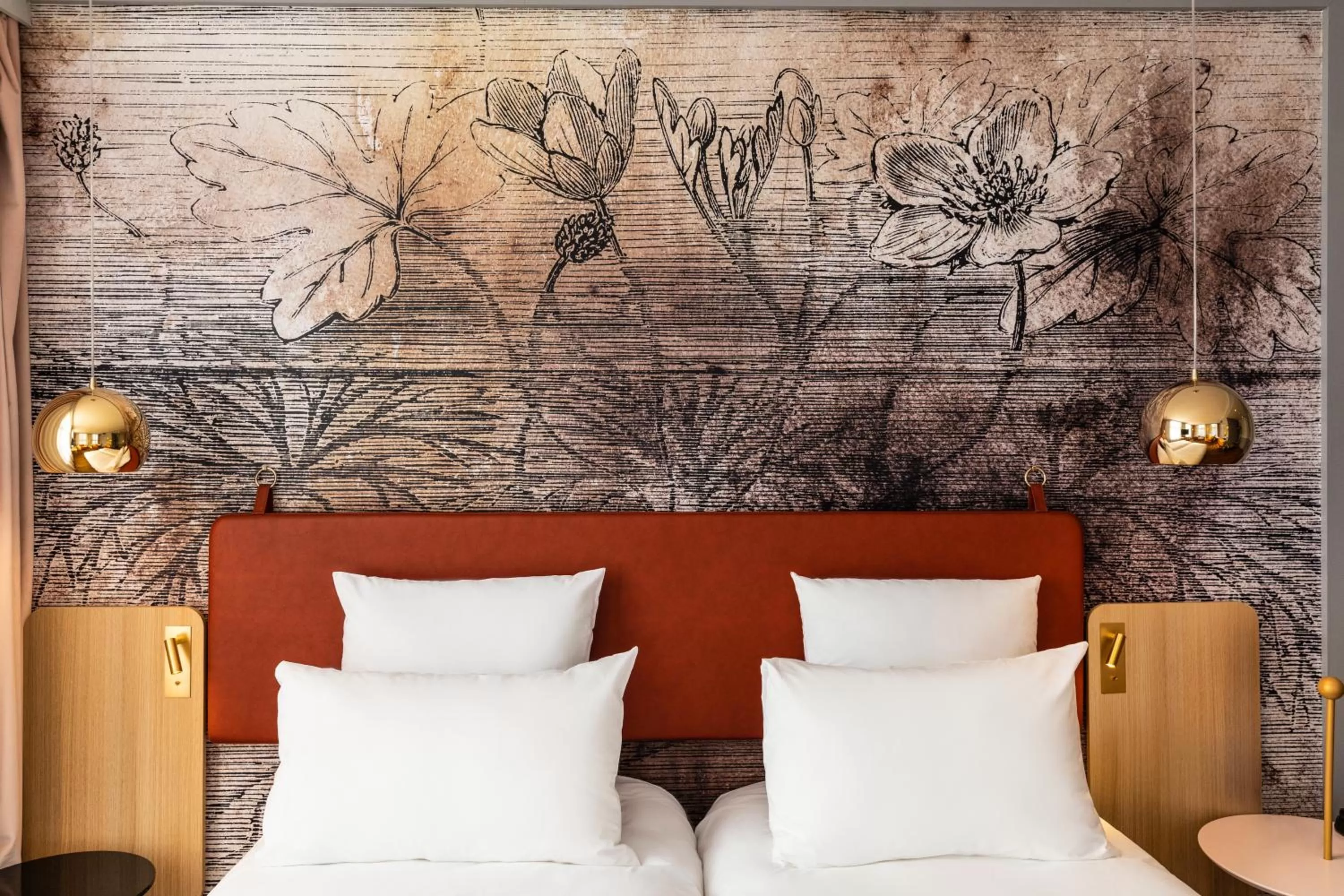 Bed in Mercure Saint Omer Centre Gare