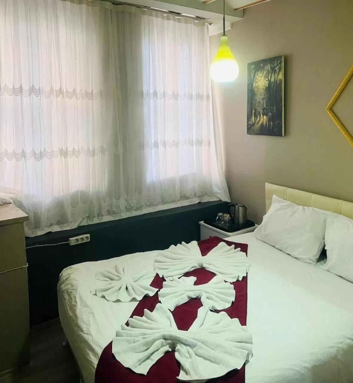 Bed in Old City Family Hotel