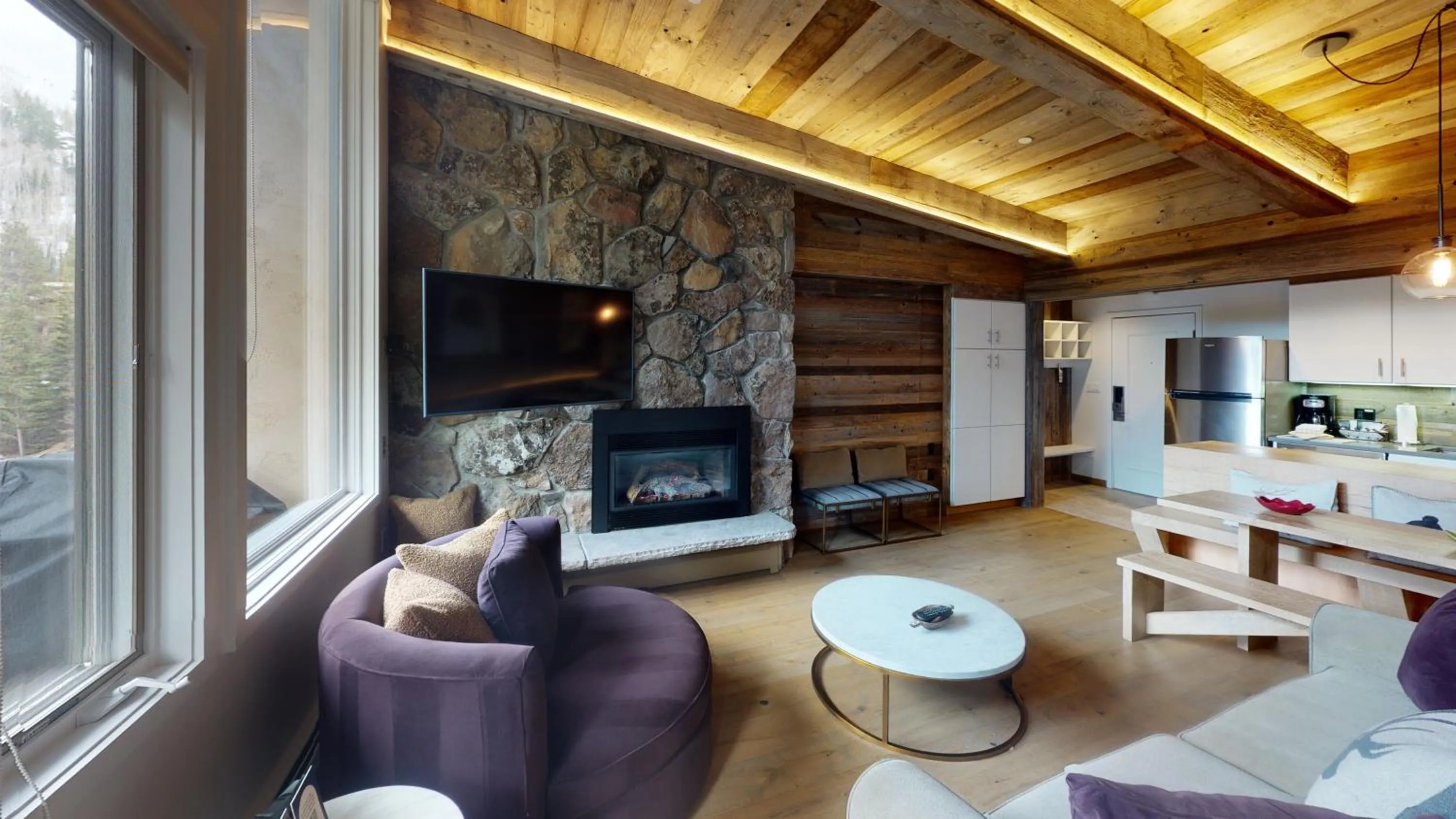 Living room in Manor Vail Lodge