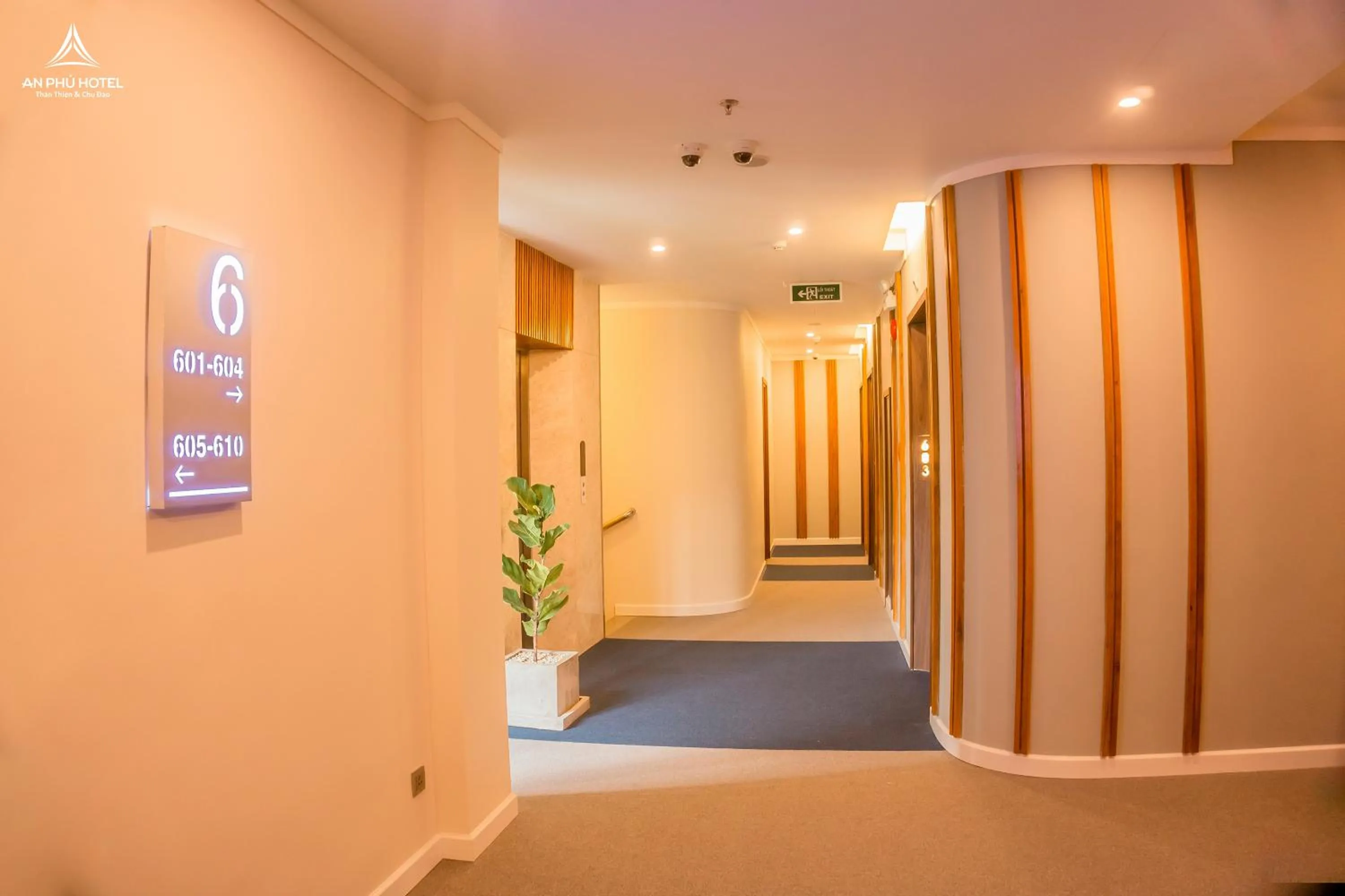 Neighbourhood in An Phu Hotel