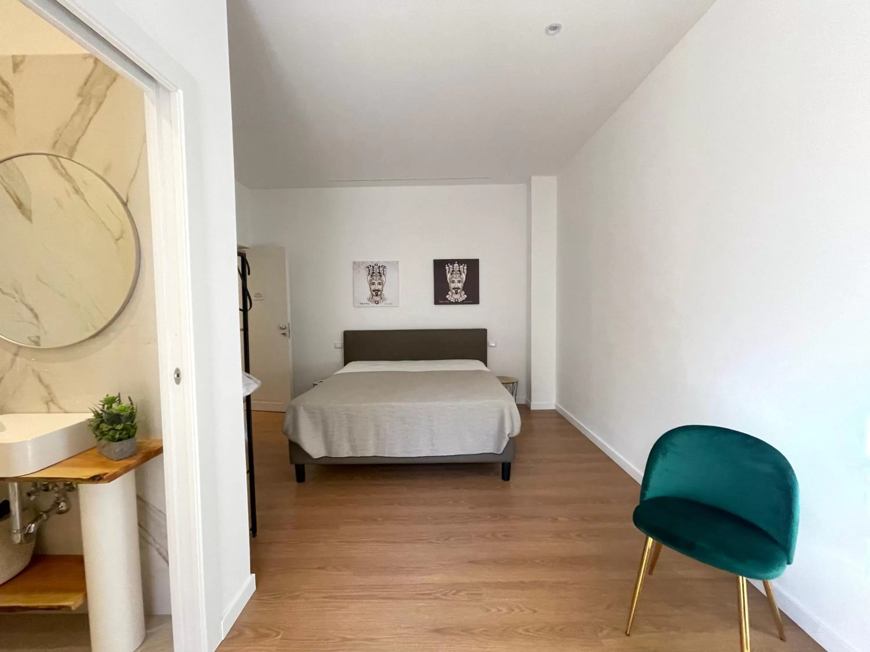 Bed in Civicocento Charming Rooms