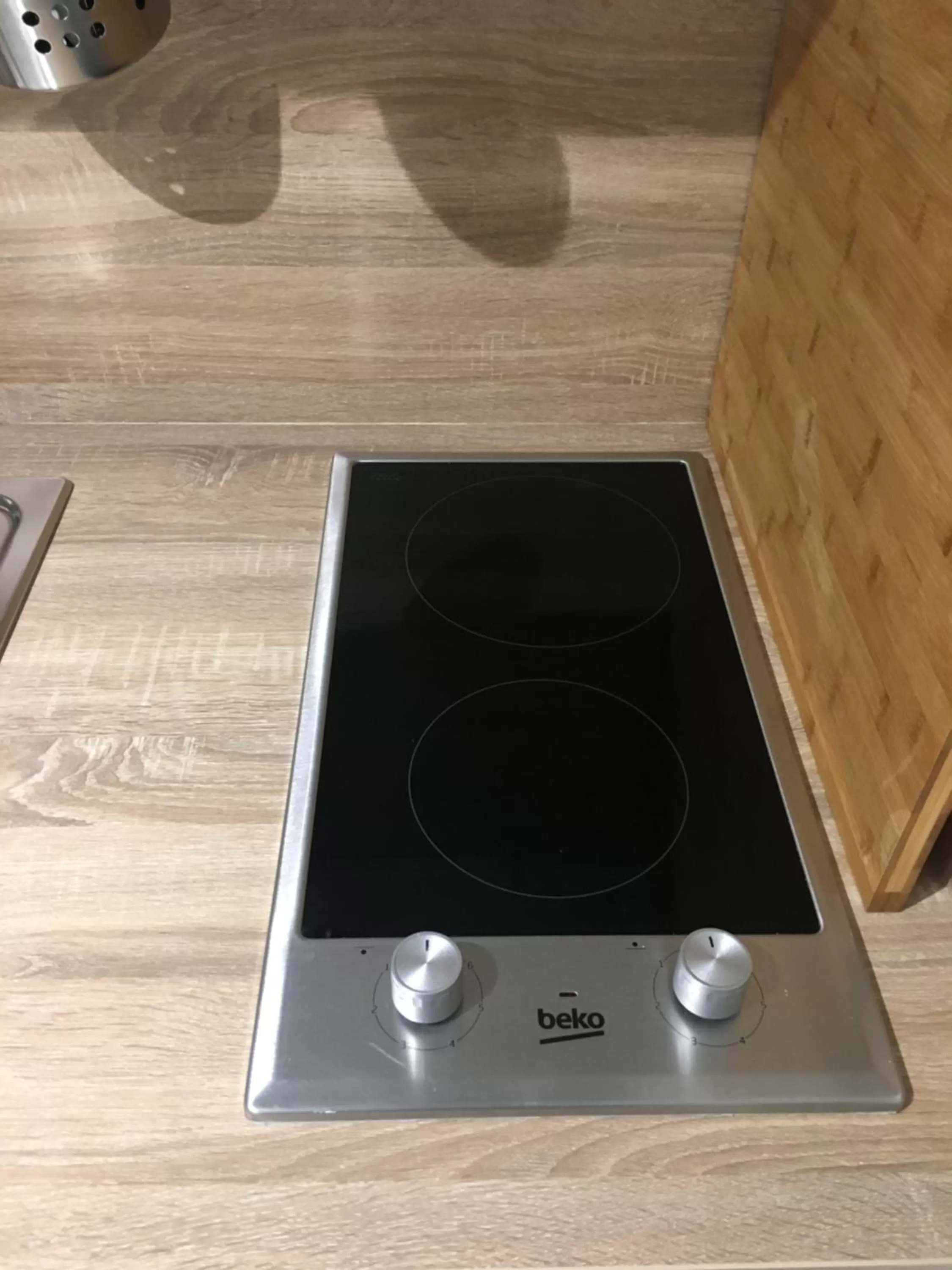 Kitchen or kitchenette, Kitchen/Kitchenette in Studio carré d'or situé à 50 m de la plage