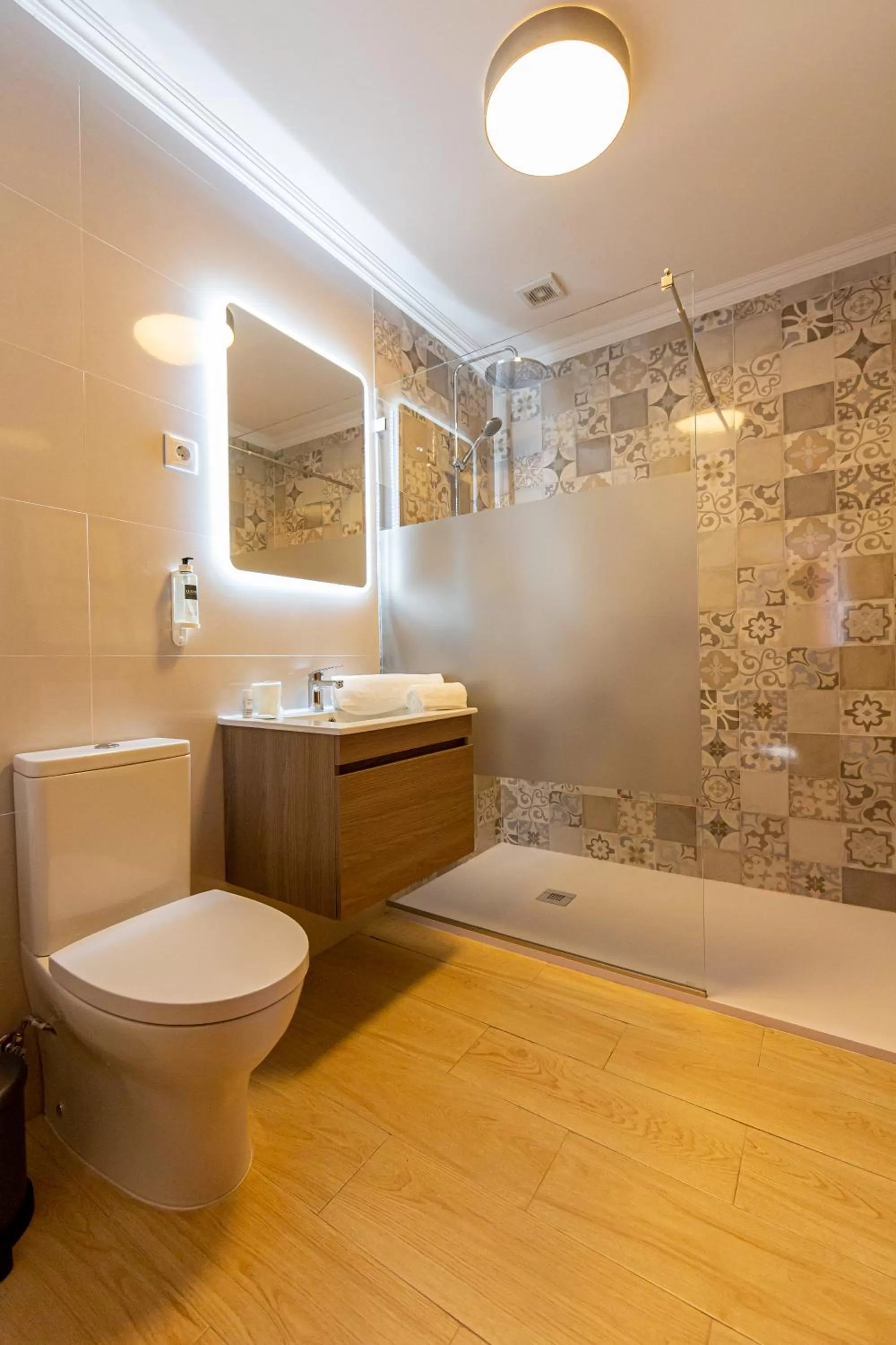 Shower, Bathroom in Luxury Palm Suites