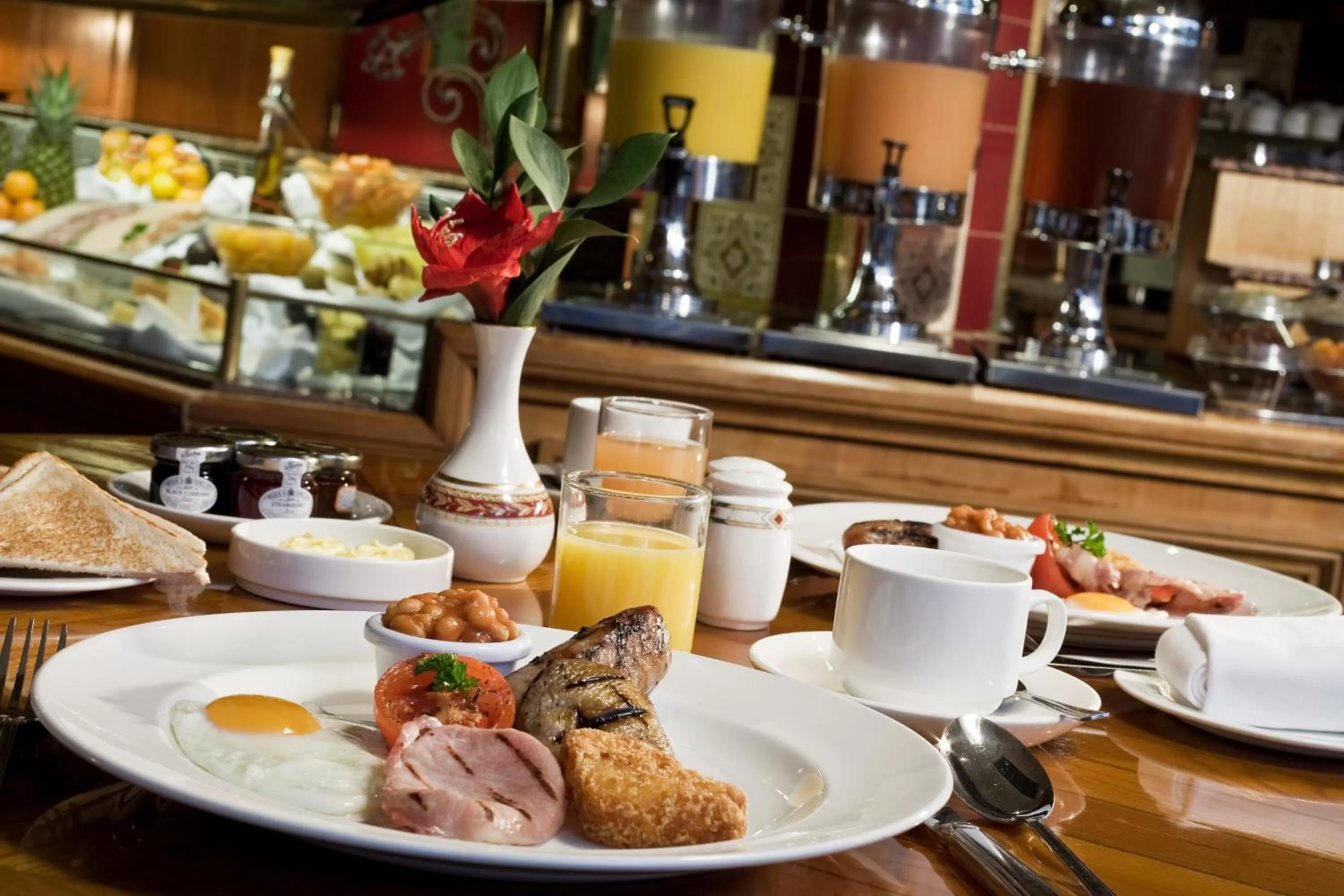 Breakfast in Danubius Hotel Regents Park