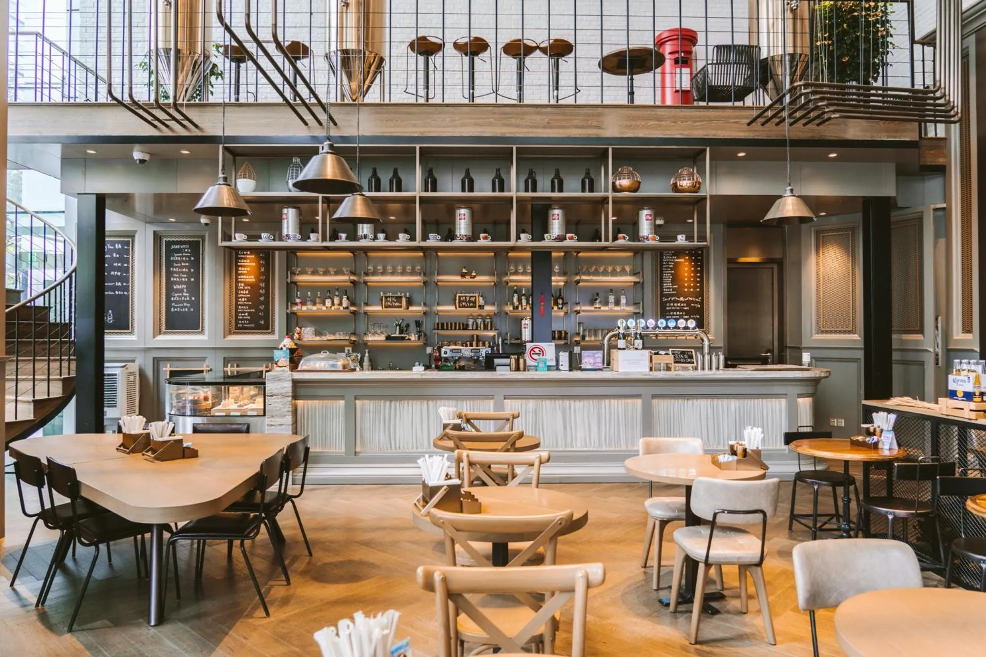 Restaurant/places to eat in Conrad Shanghai