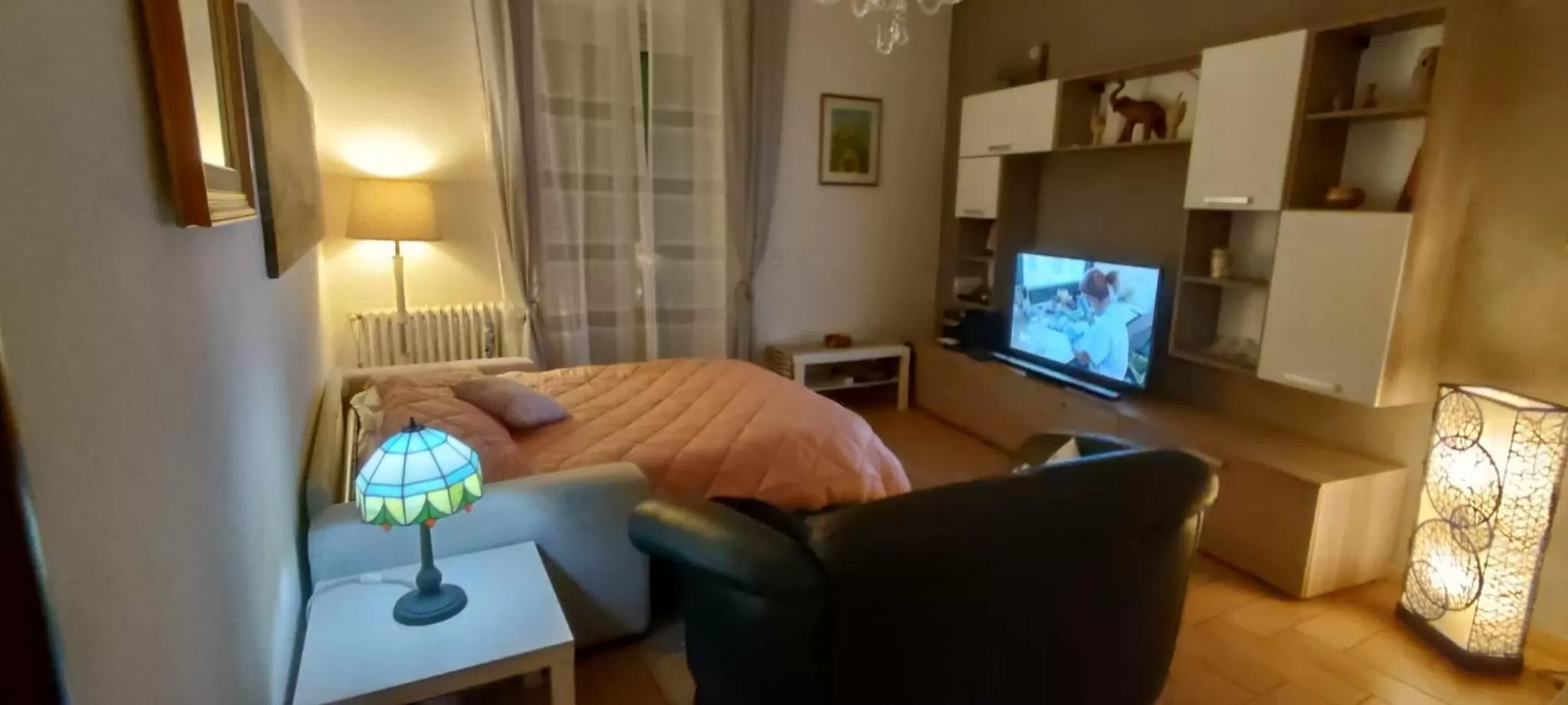 TV/Entertainment Center in Mediterraneo Travel