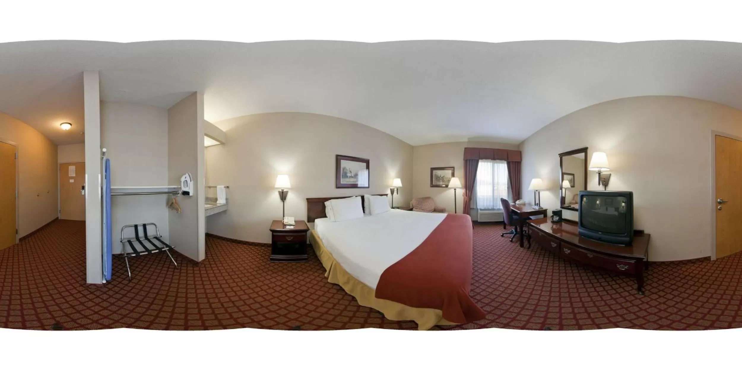 Photo of the whole room, Bed in Holiday Inn Express Metropolis by IHG
