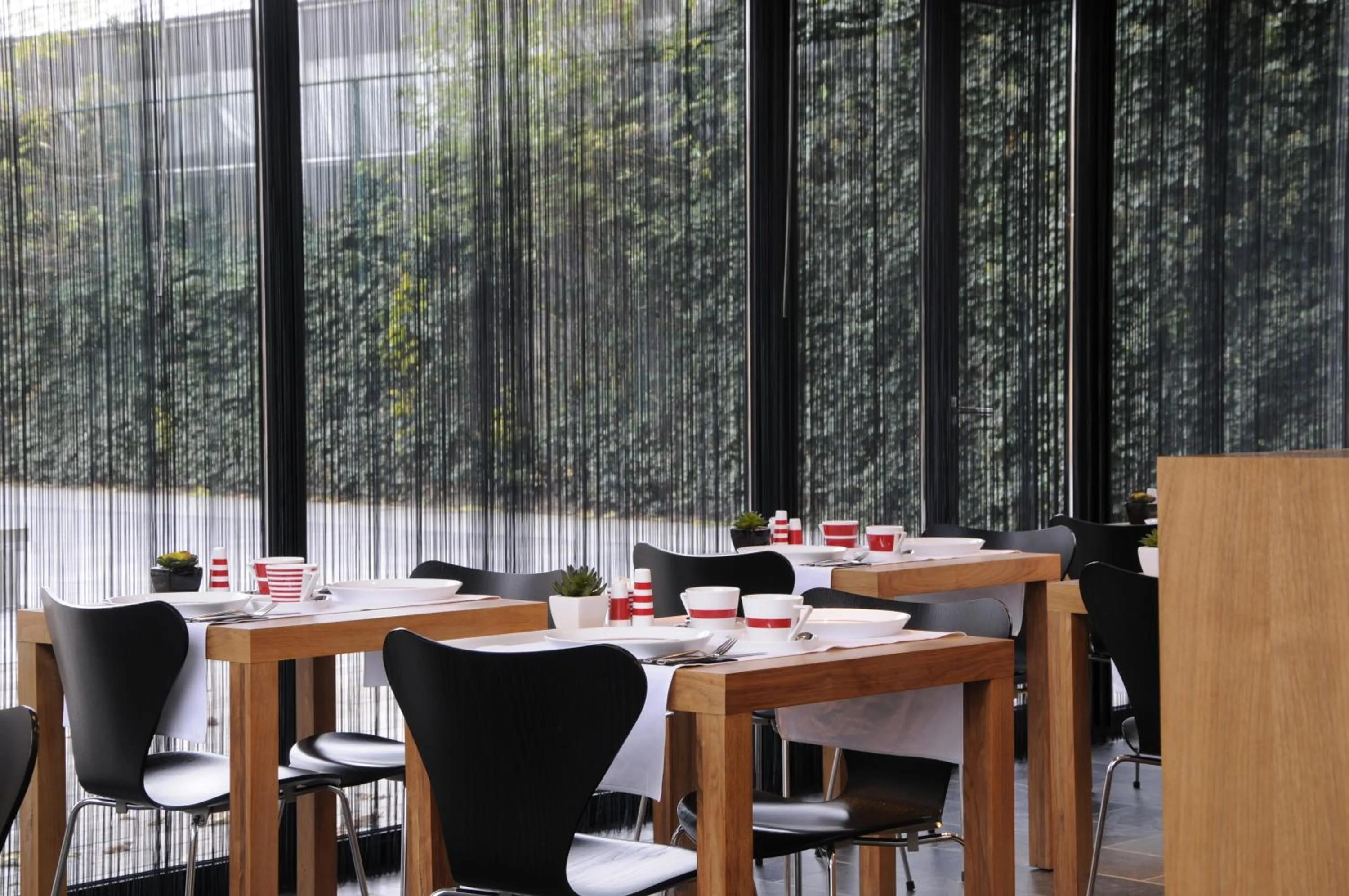 Restaurant/places to eat in Hotel Corbie Lommel