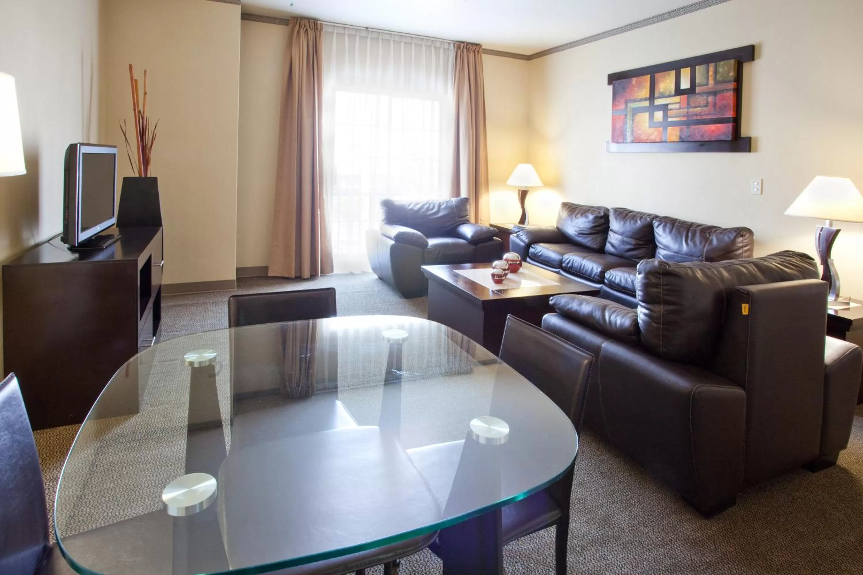 Photo of the whole room in Holiday Inn Leon by IHG