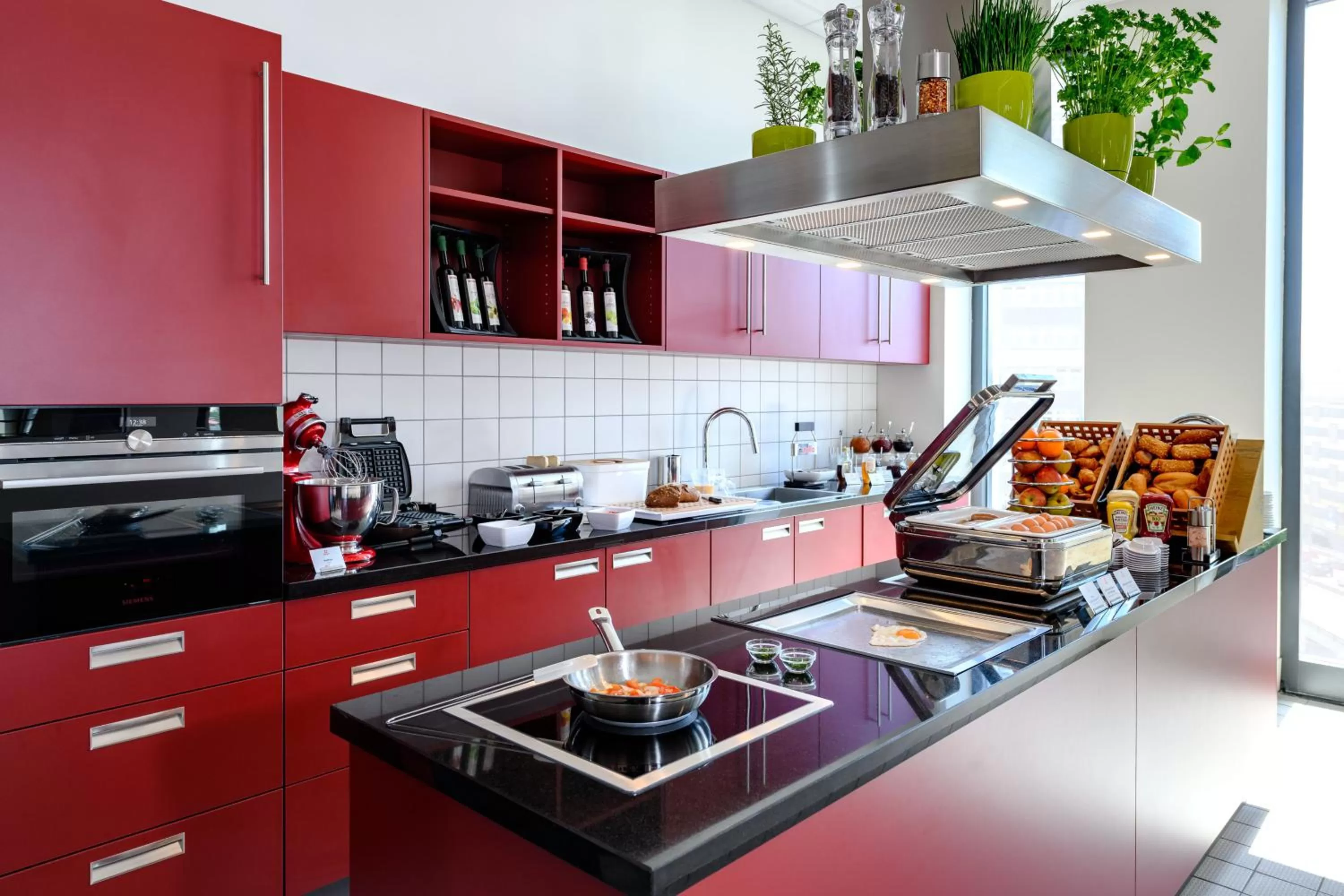 Breakfast in Aparthotel Adagio Bremen City