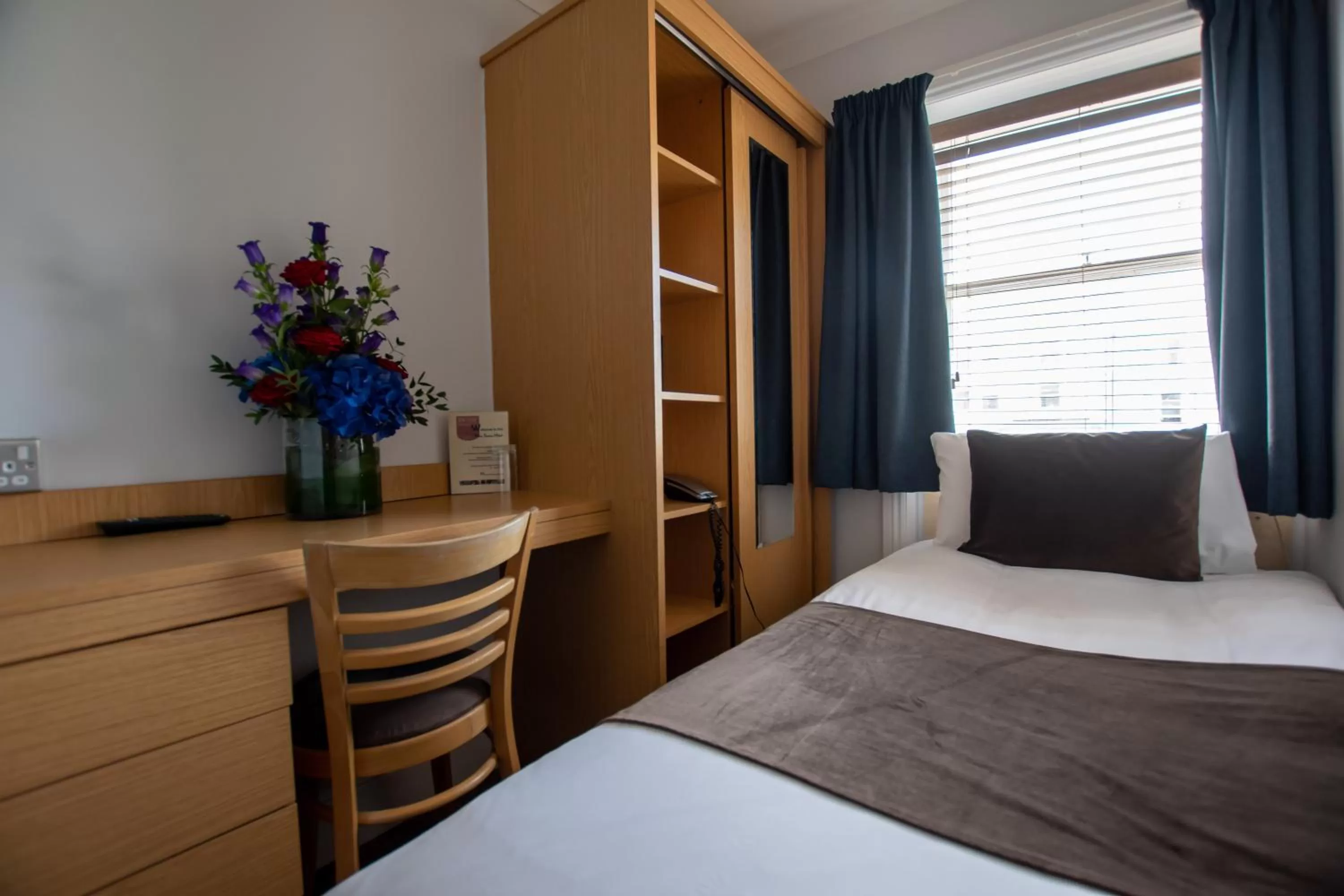 Bedroom, Bed in New Steine Hotel - B&B