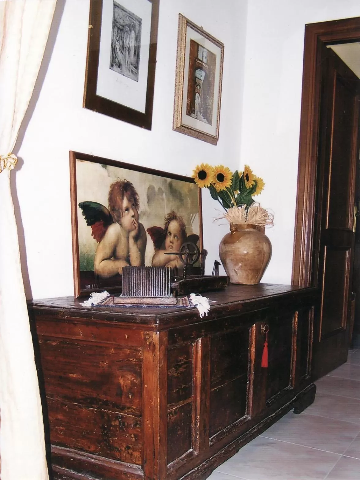 Seating area in Montanari Agrivillage