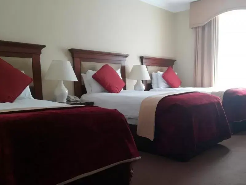 Triple Room in The Park Hotel Dungarvan Triple Room in The Park Hotel Dungarvan