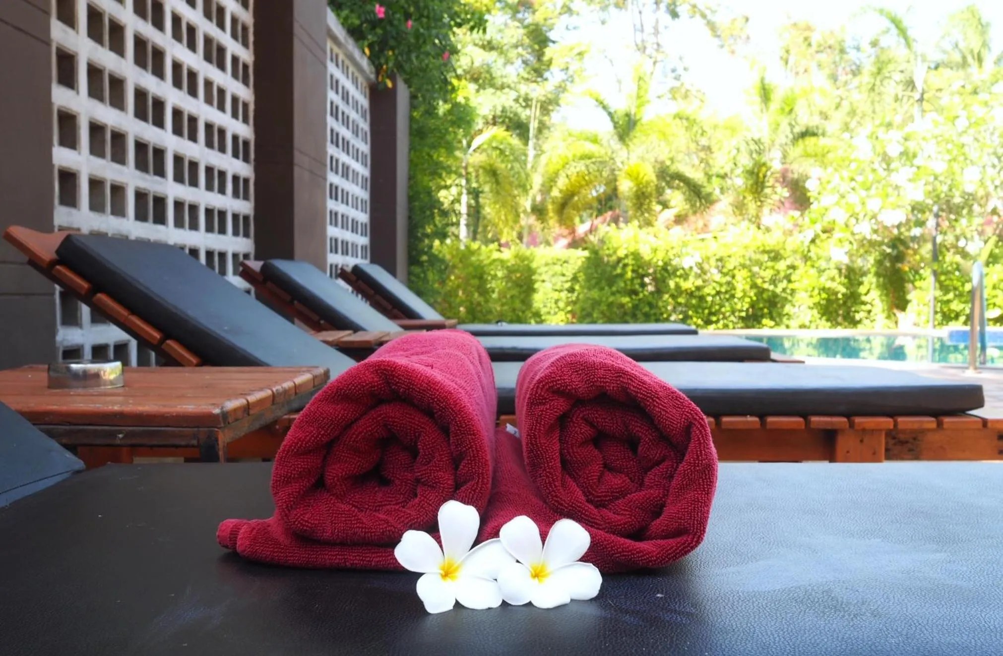 Swimming pool in Samui Garden Home