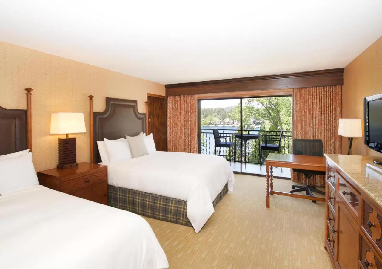 Bed in Lake Arrowhead Resort & Spa