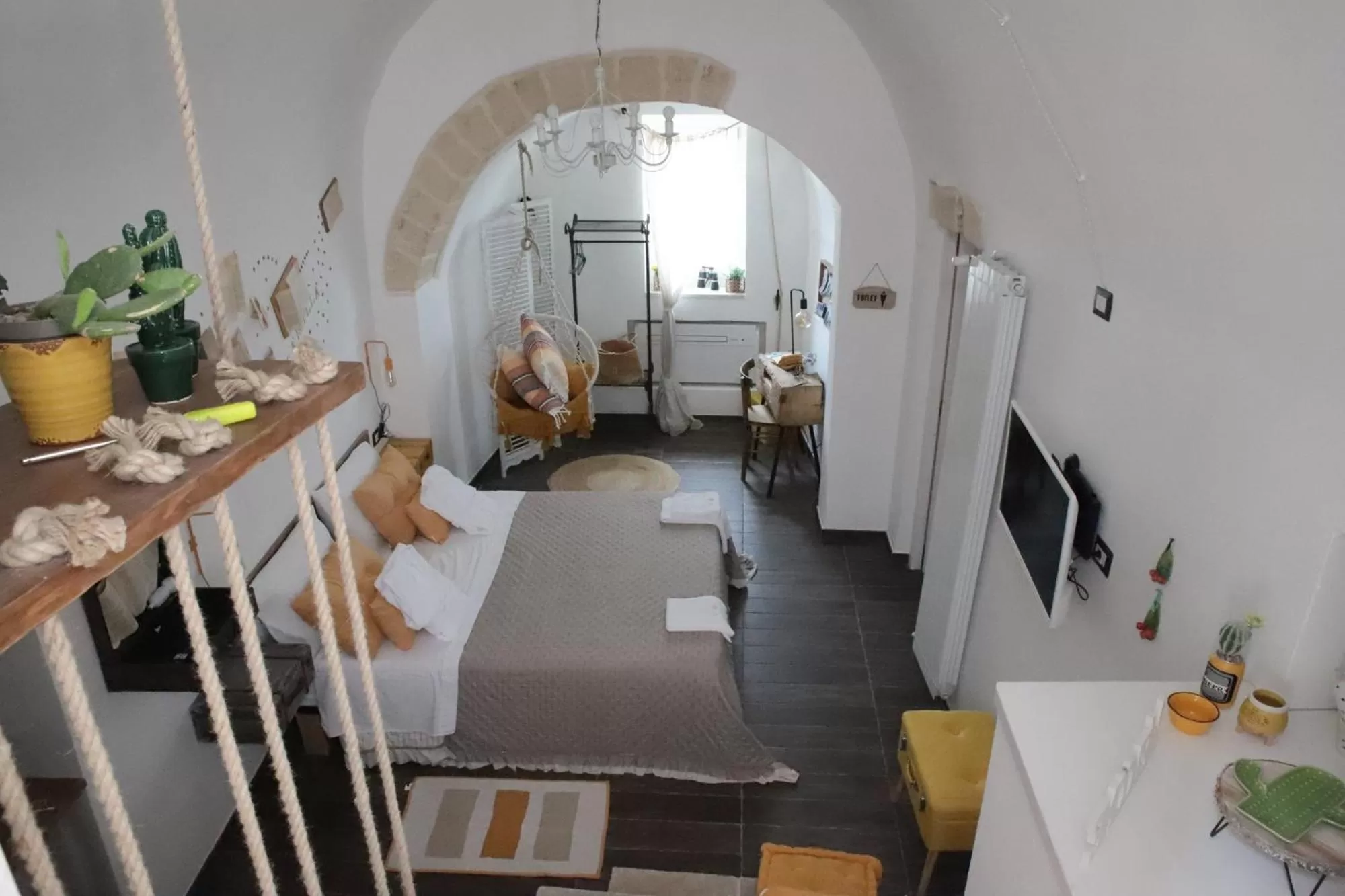 Photo of the whole room, Restaurant/Places to Eat in Ca'Milla Luxury Suite