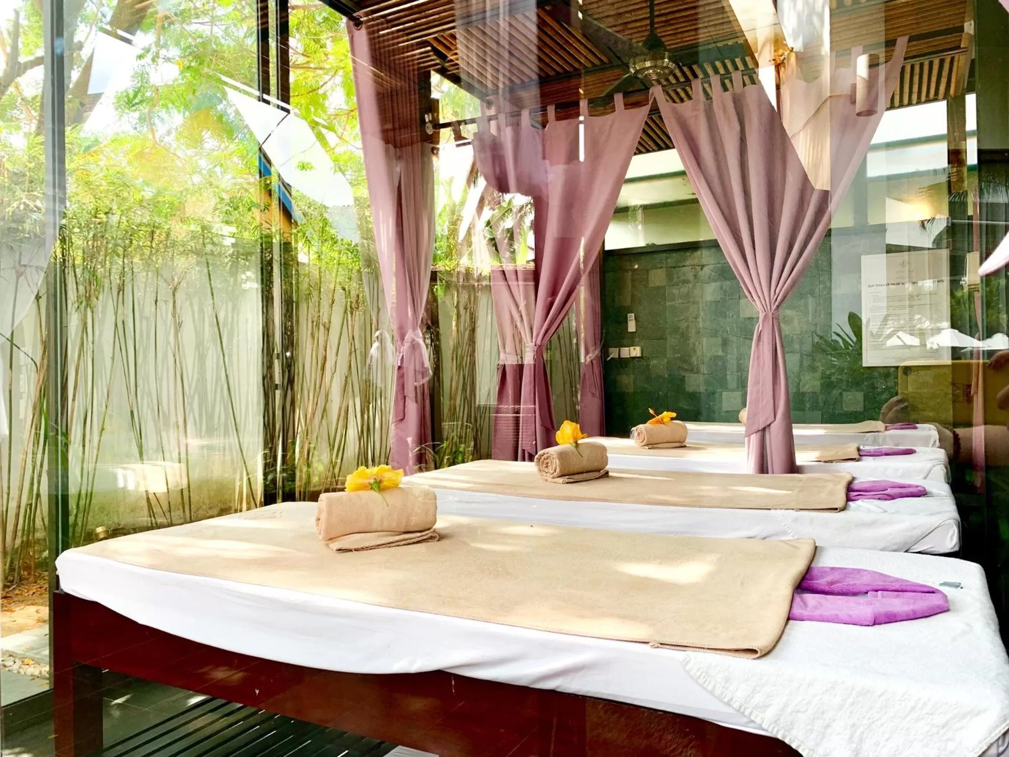 Massage in SENVILA Boutique Resort & Spa