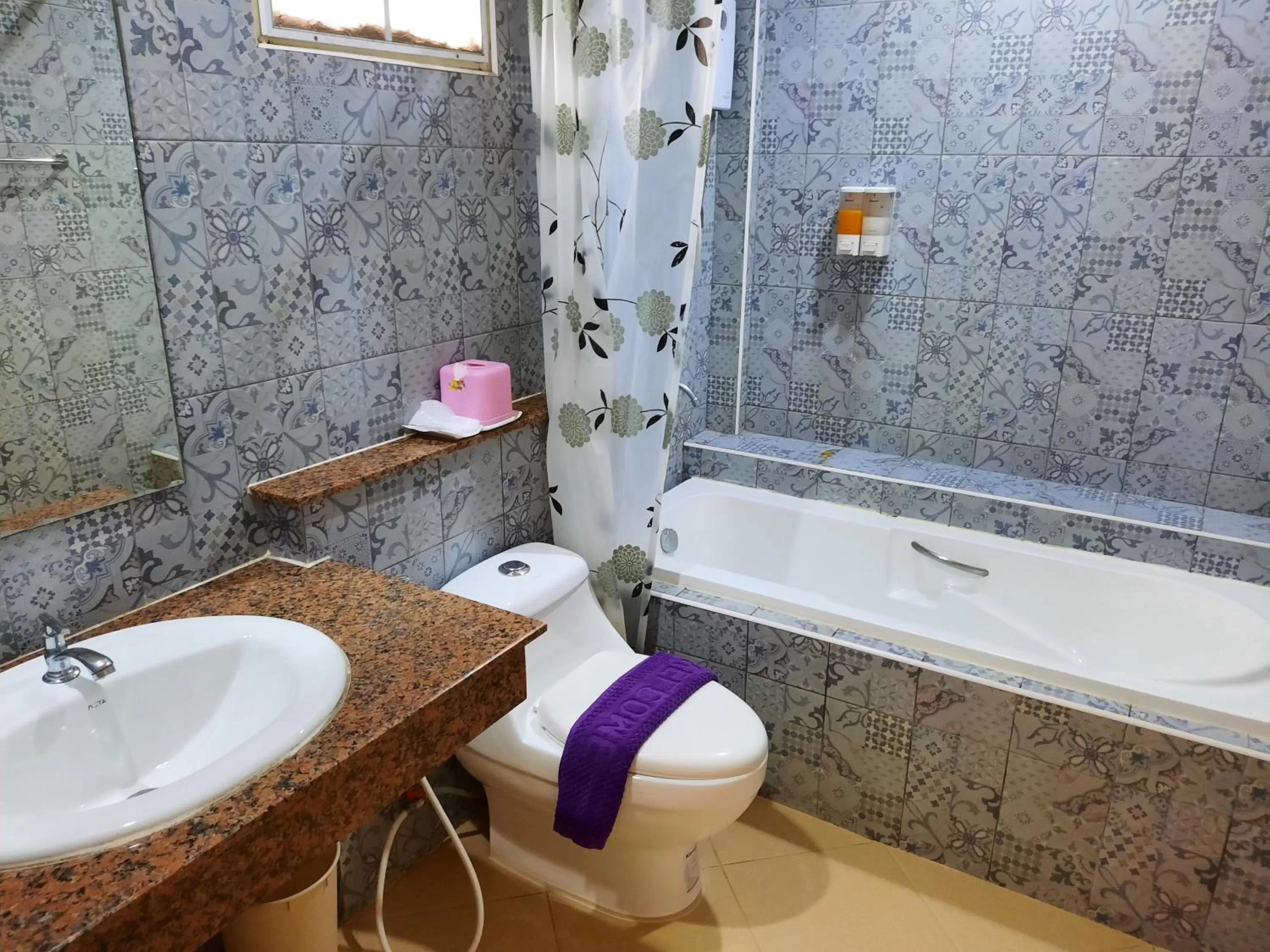 Bathroom in Fancy Carp Resort