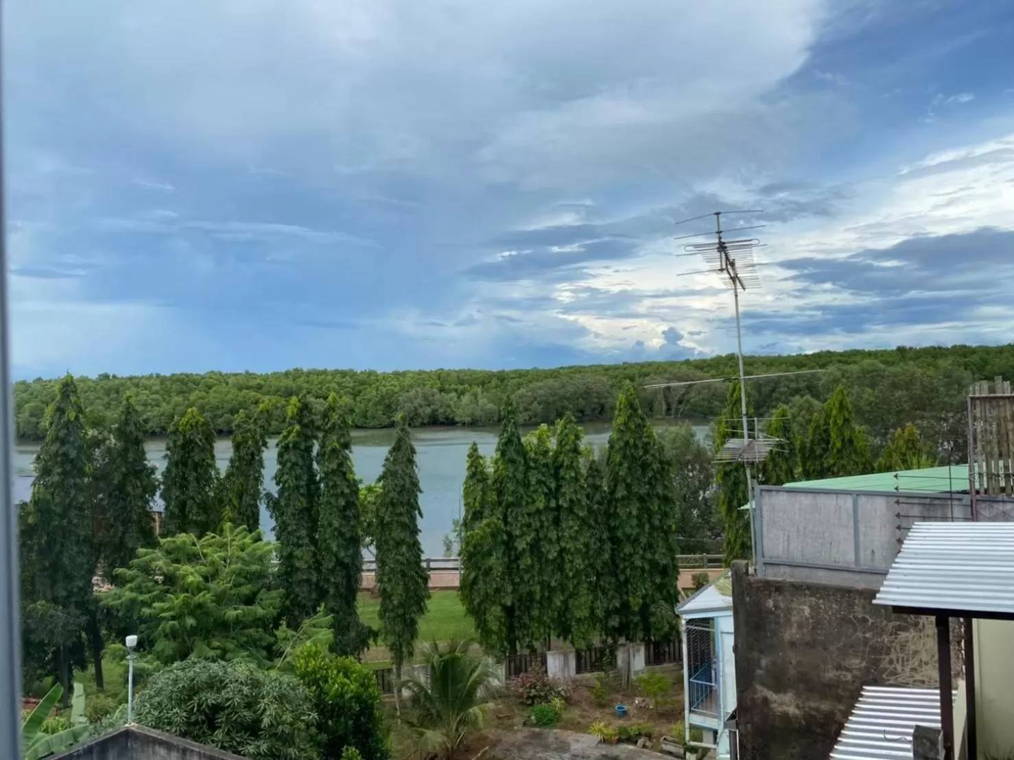 River view in No7 Guesthouse