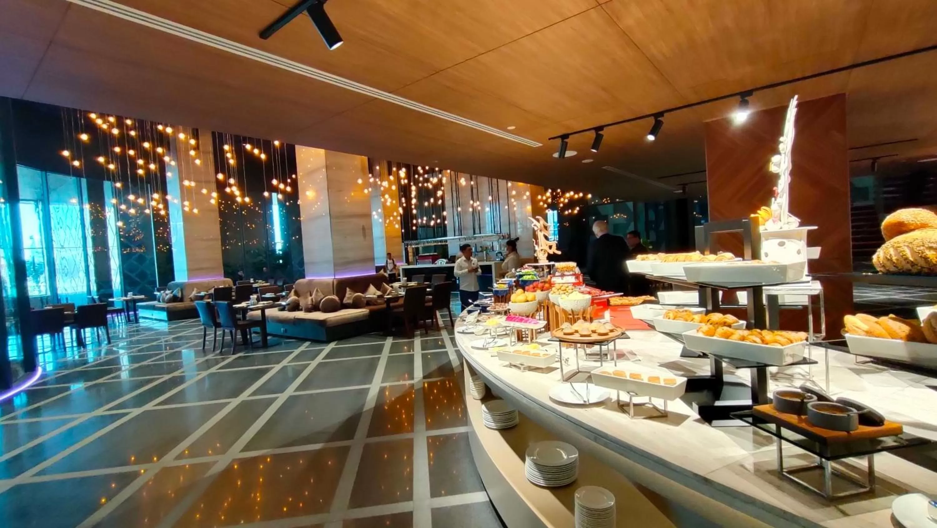 Buffet breakfast in SUN & MOON, Riverside Hotel