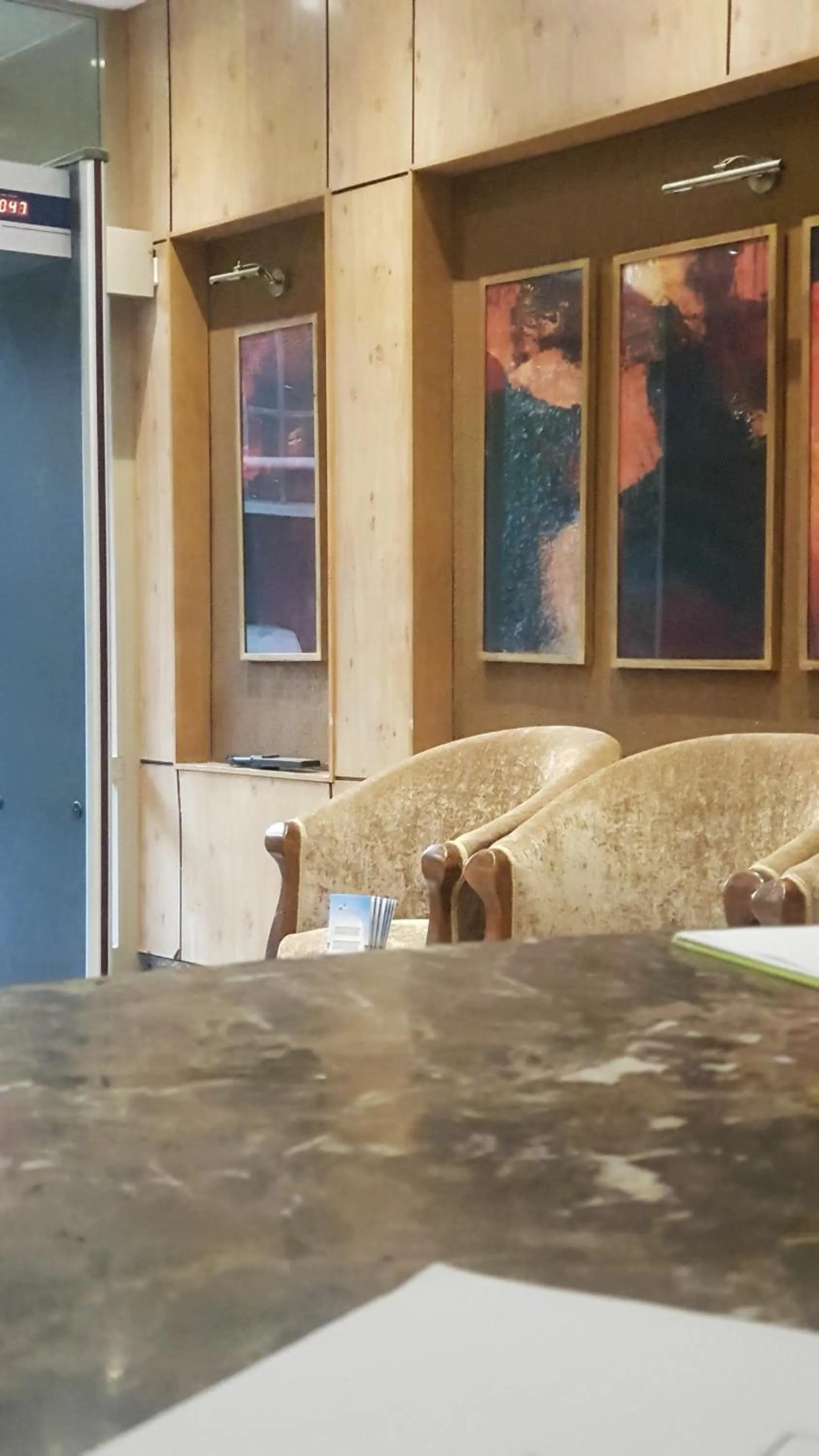 Seating area in Green Plaza Inn '''Business &Families Only'''