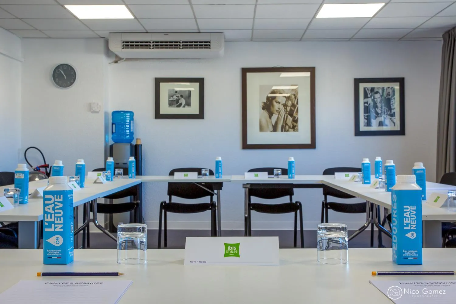 Meeting/conference room in ibis Styles Cannes Le Cannet