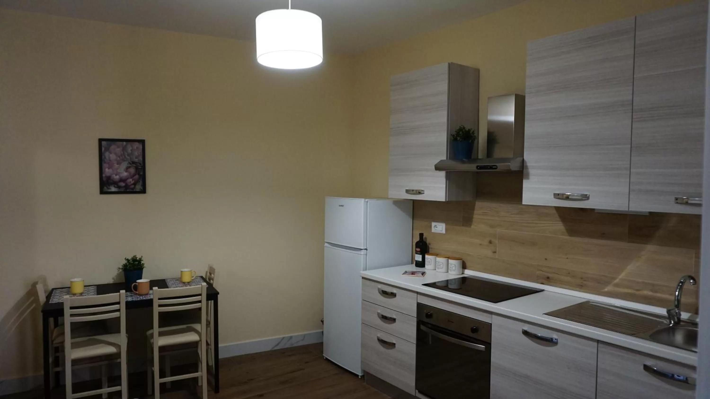 Kitchen or kitchenette in La Fara B&B