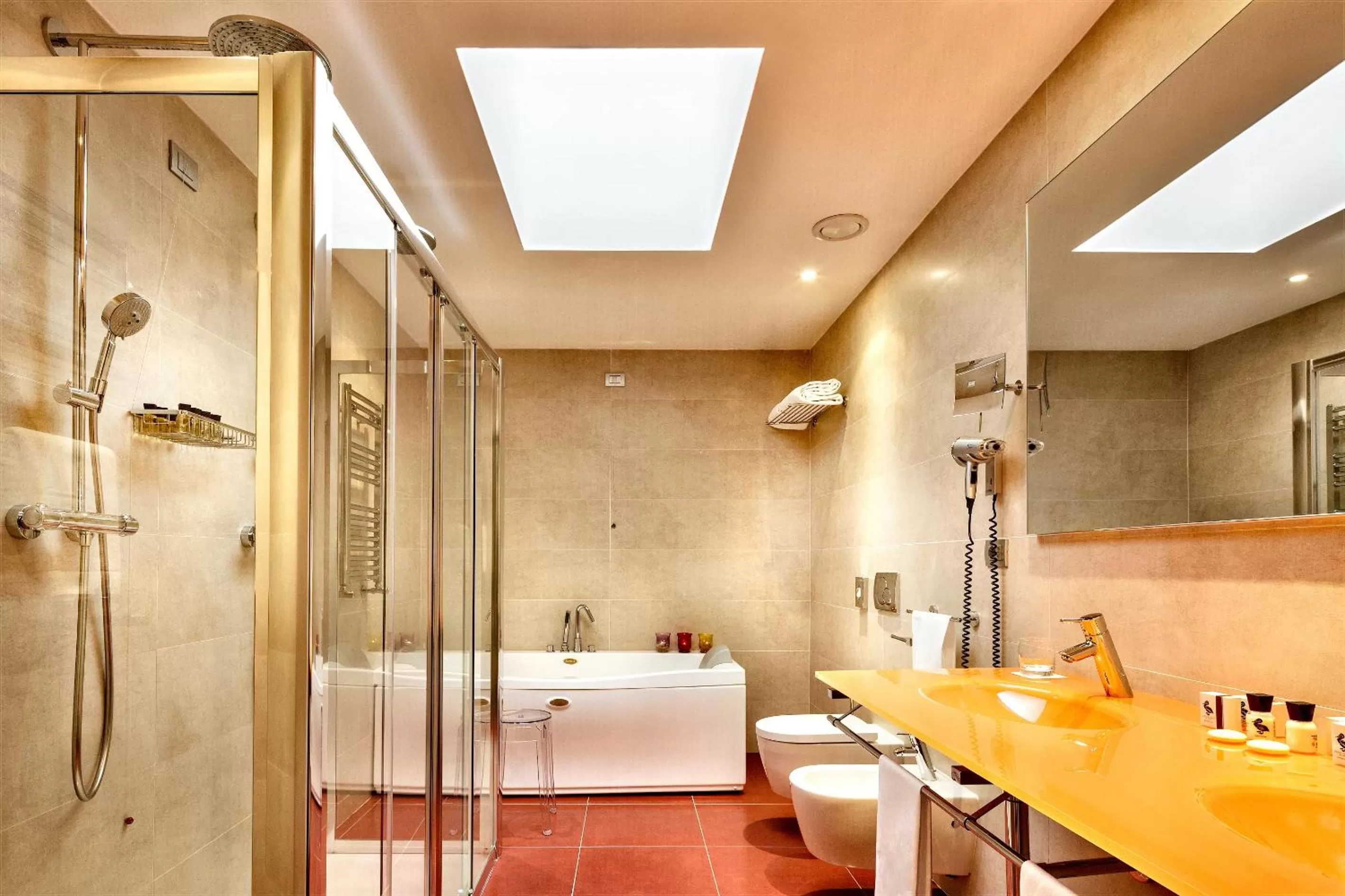 Bathroom, Bed in Jazz Hotel