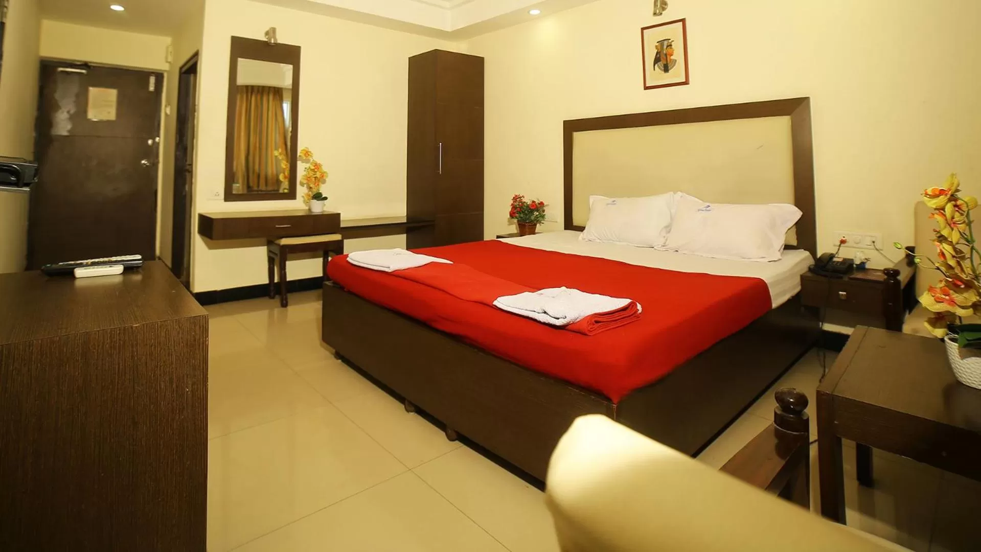 Bed in Hotel Rajavihar