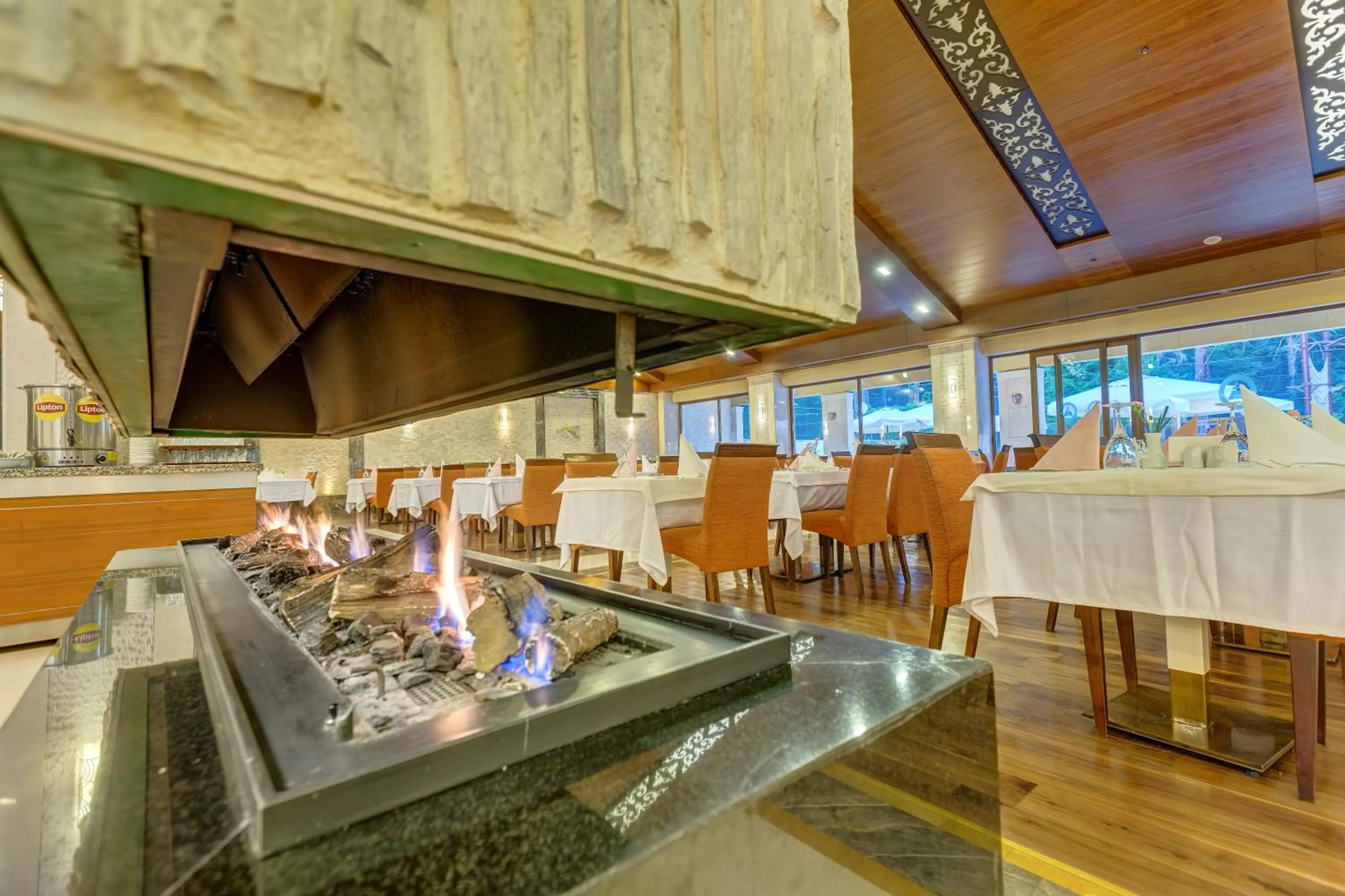 Restaurant/places to eat in Buyuk Abant Hotel