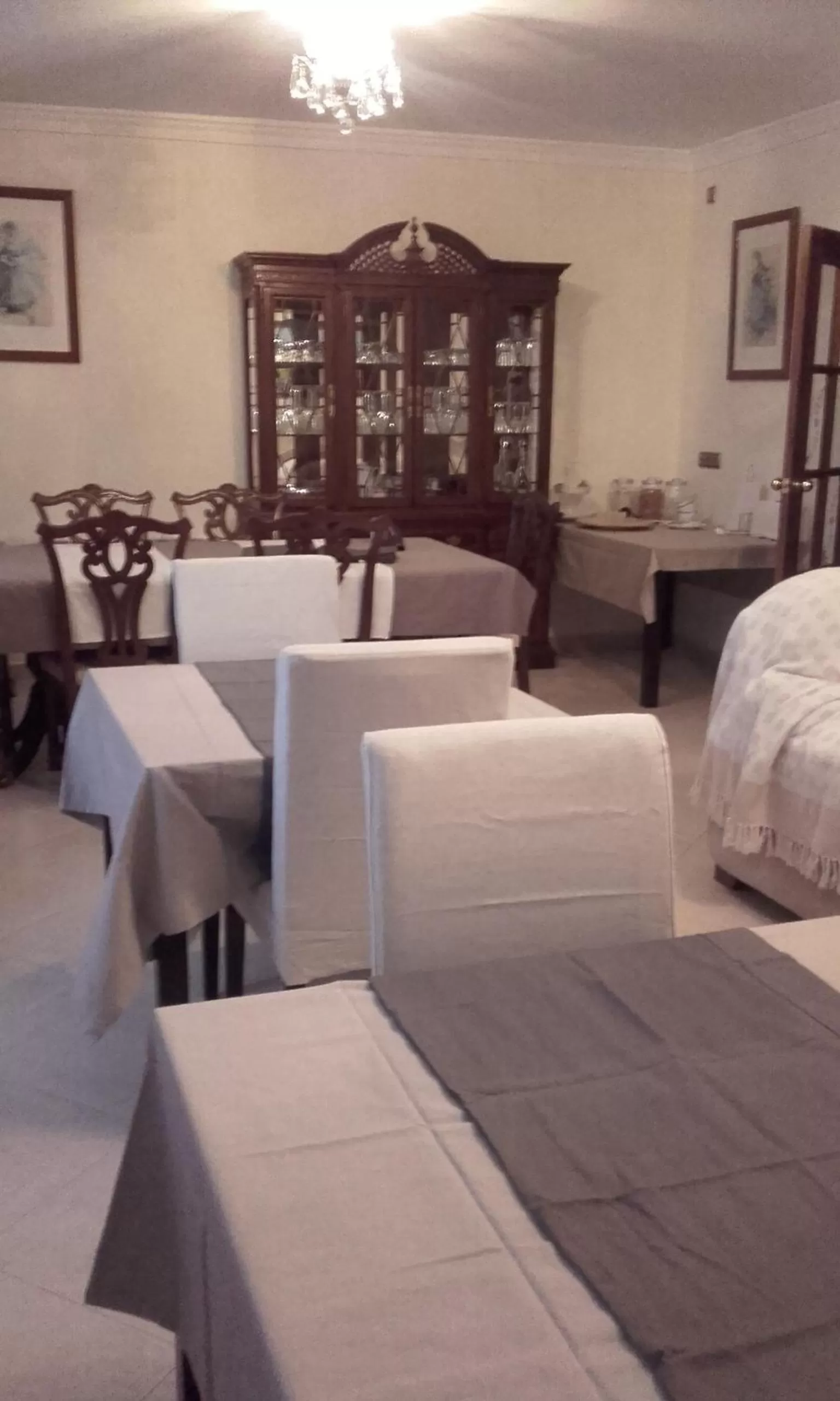 Restaurant/places to eat in B&b Casa Flamenca