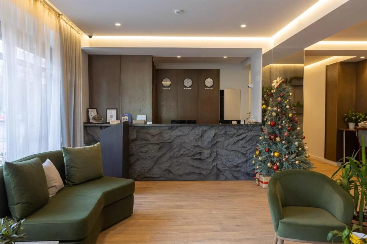 Seating area in Evropa Hotel