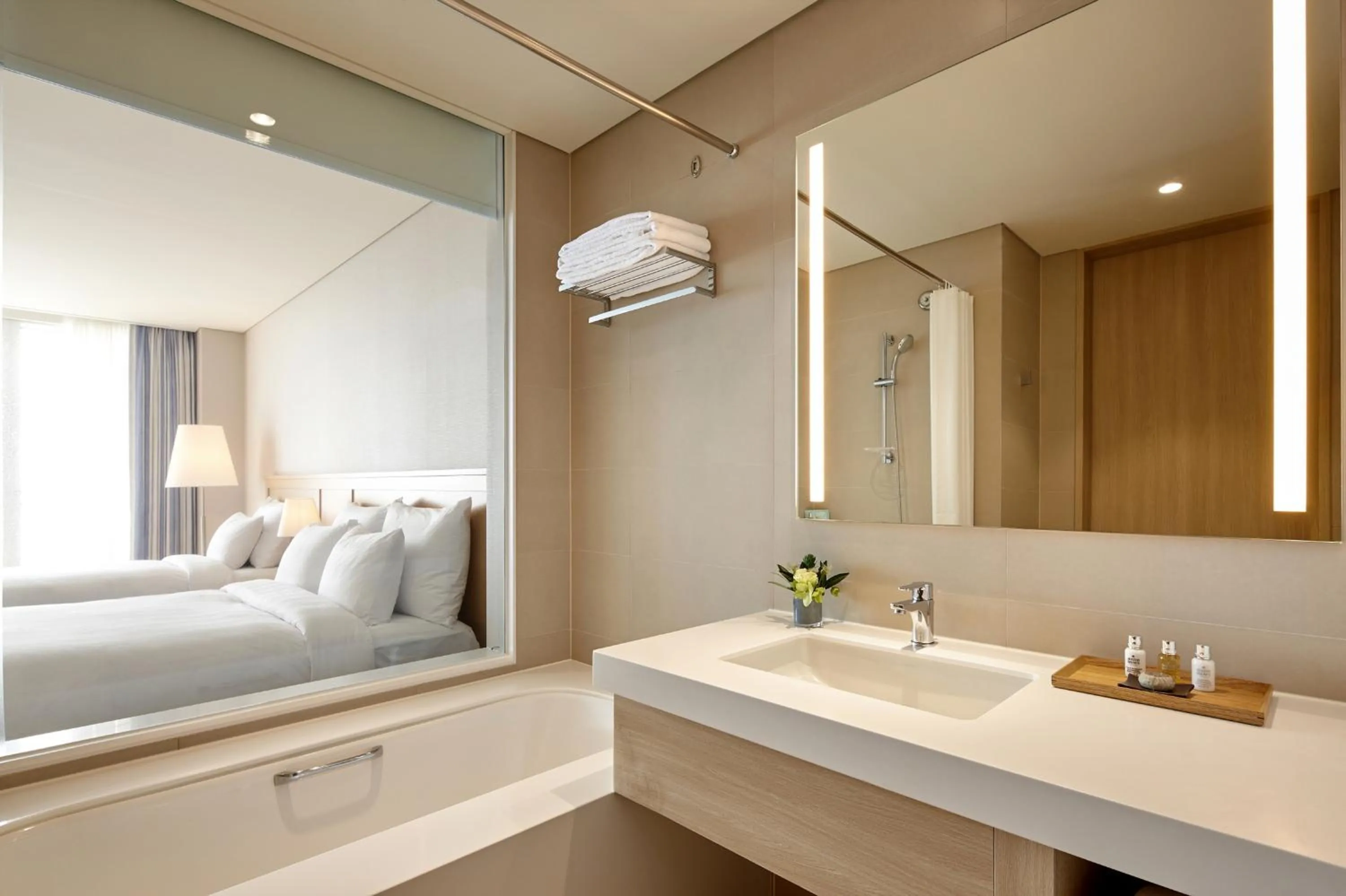 Bed in Lotte Resort Sokcho