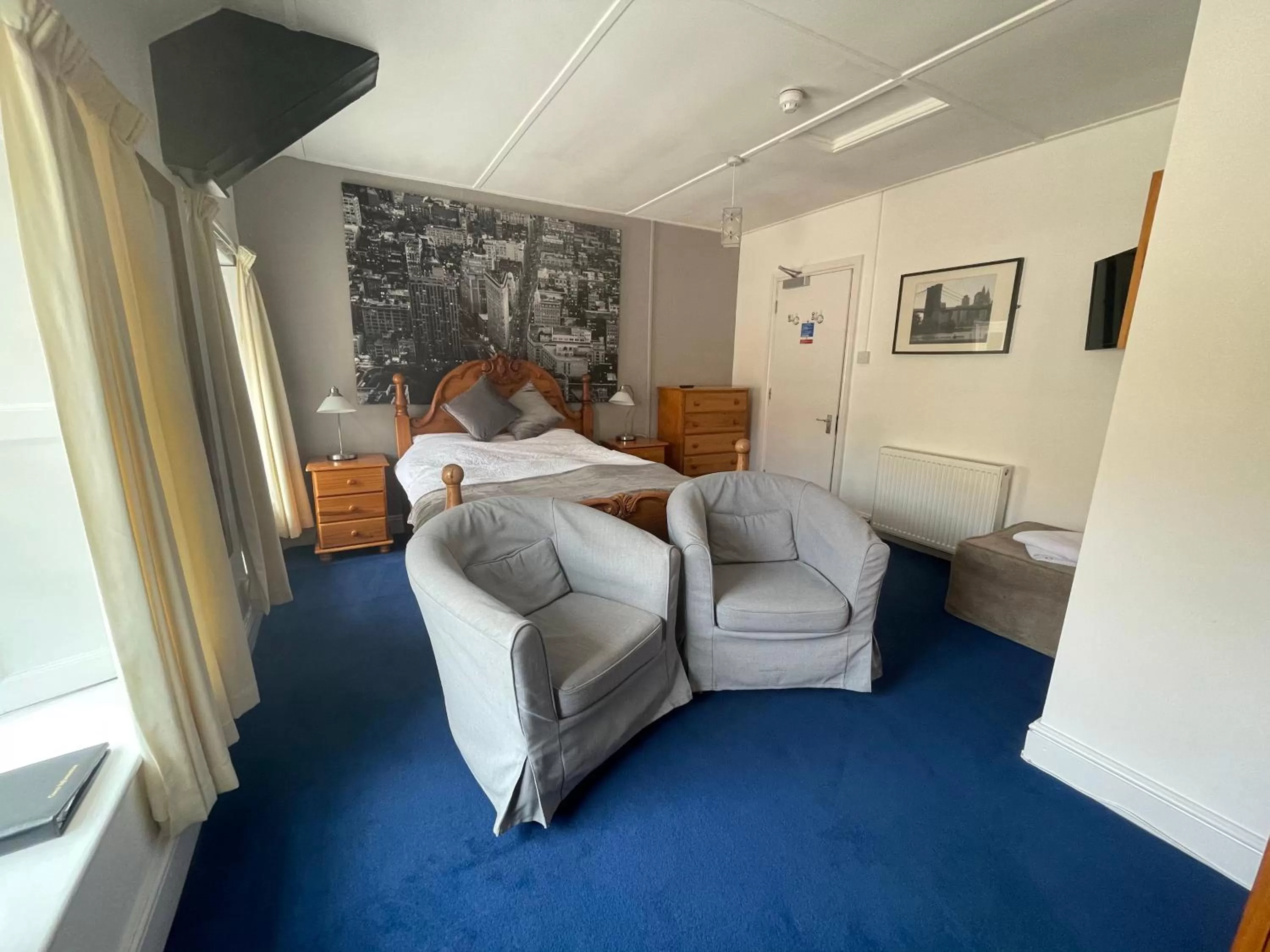 Bedroom, Bed in The Angel Inn