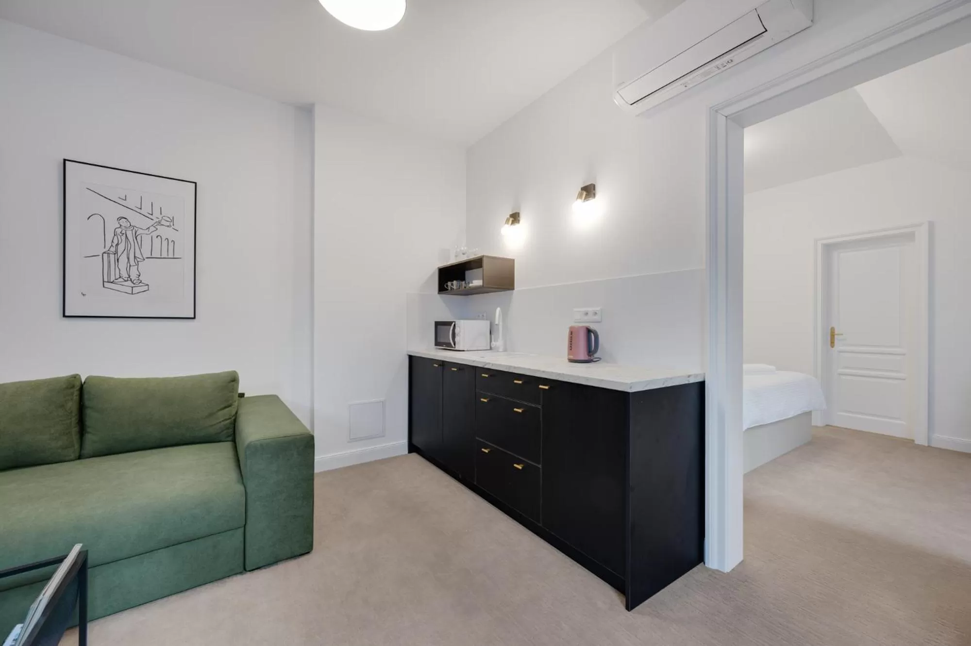 Kitchen or kitchenette in Palace Apartments