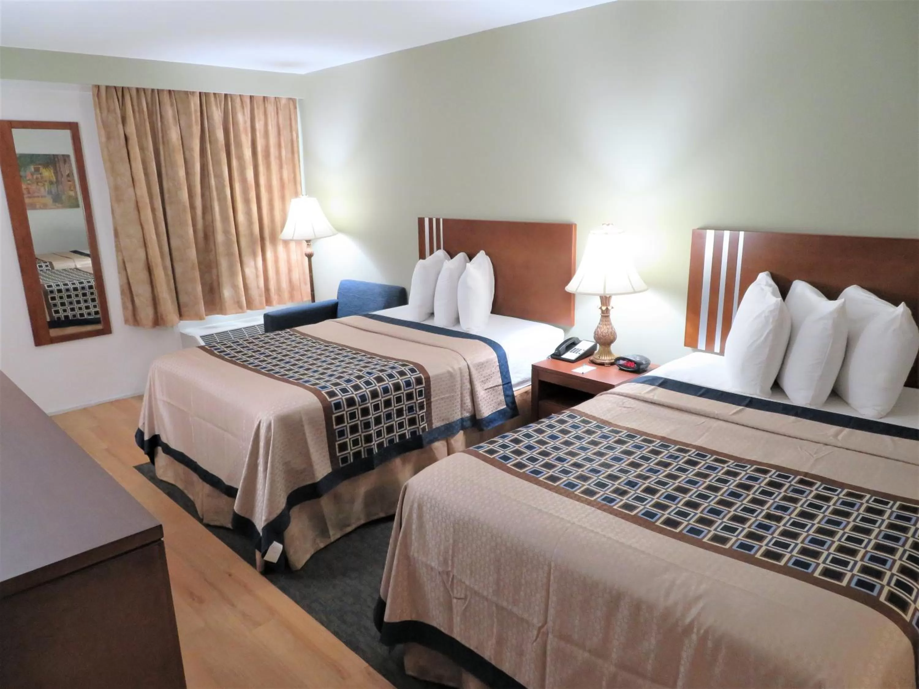 Bedroom, Bed in Smart Stay Inn - Saint Augustine