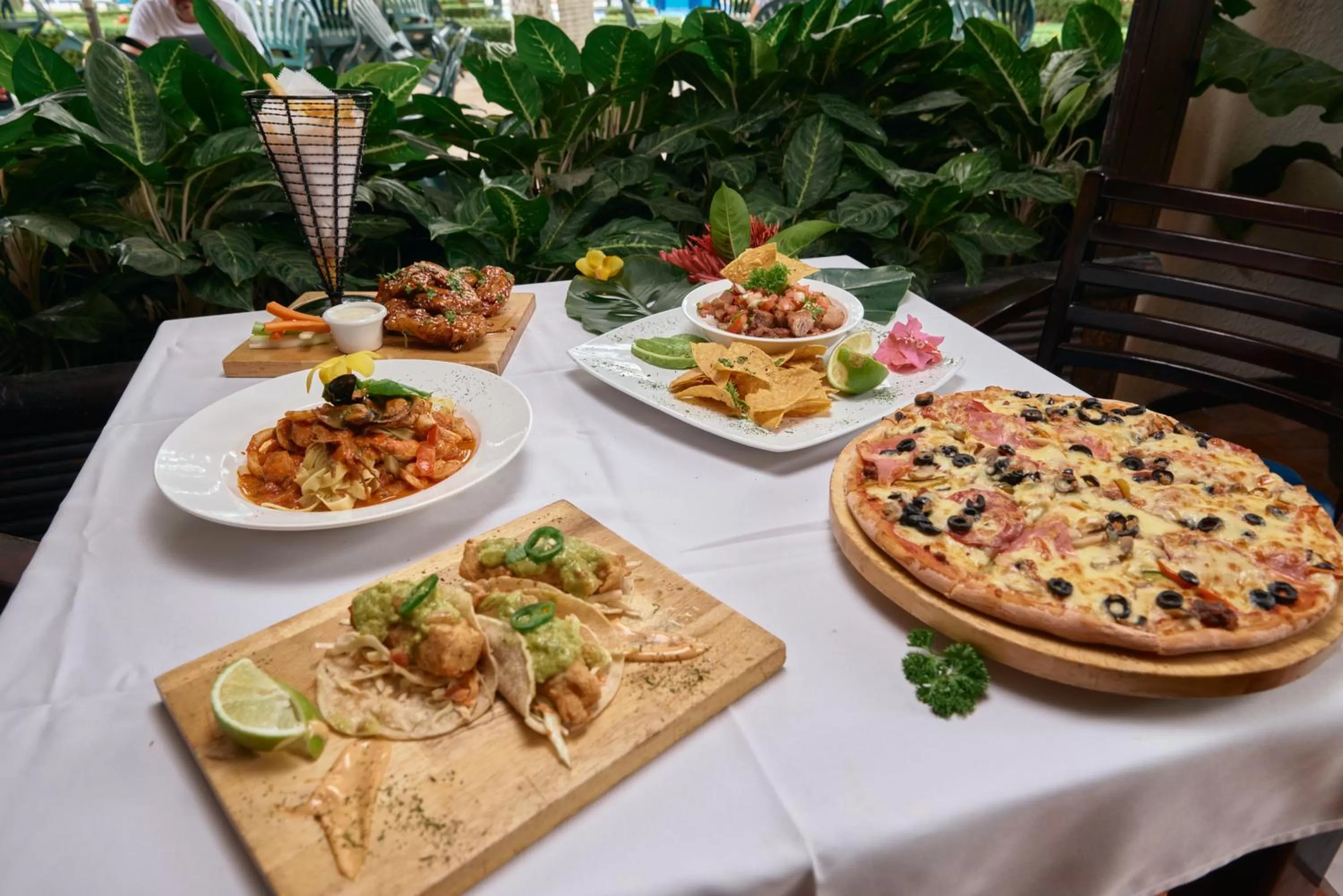 Food in Hotel Punta Leona