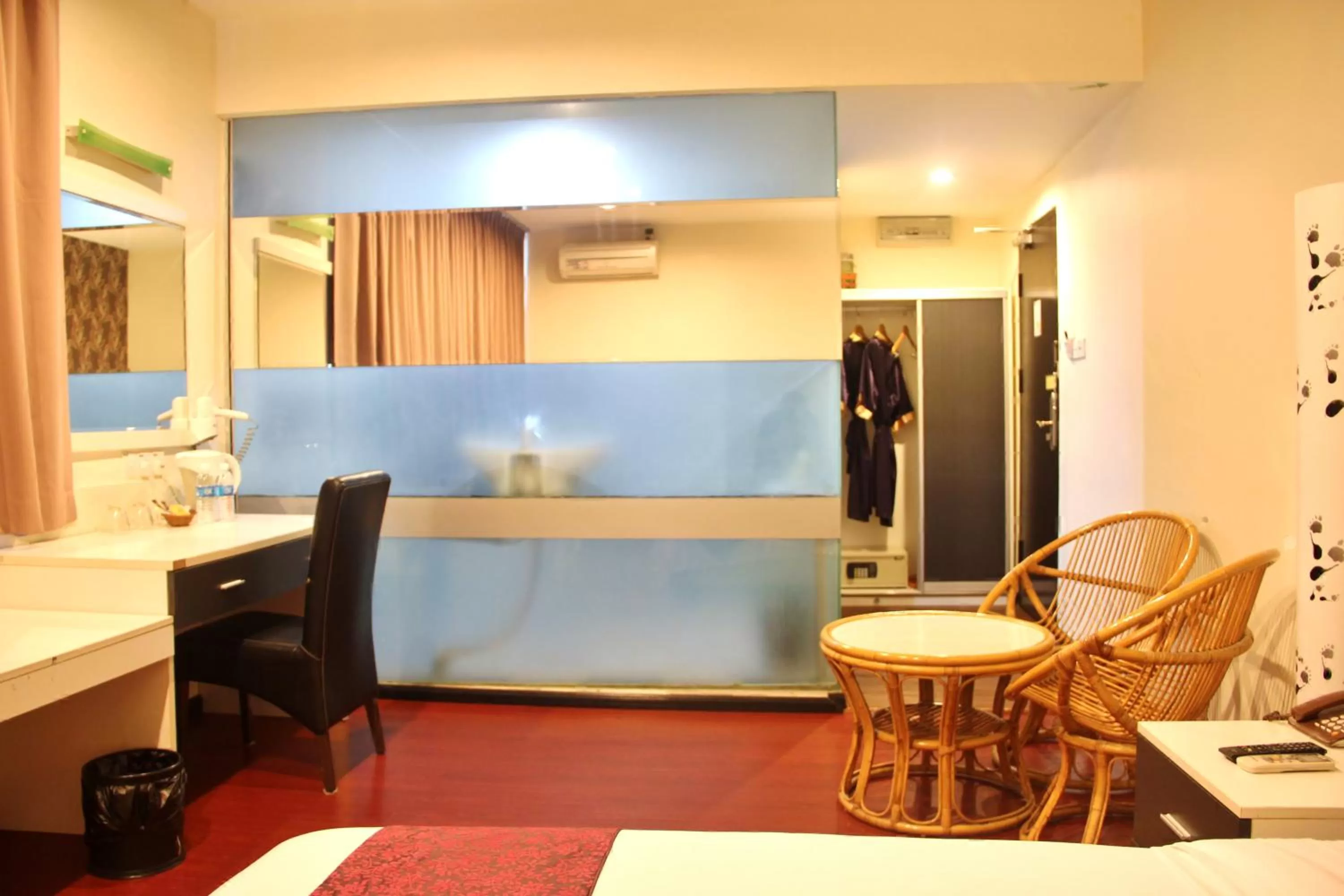 Photo of the whole room in Prince Hotel