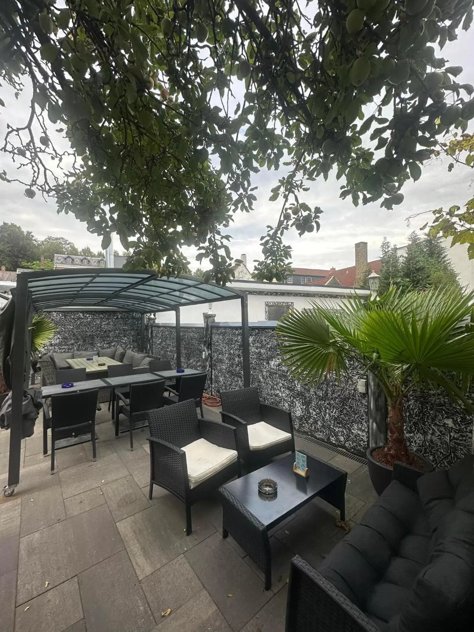 Patio in Hotel Deutscher Hof