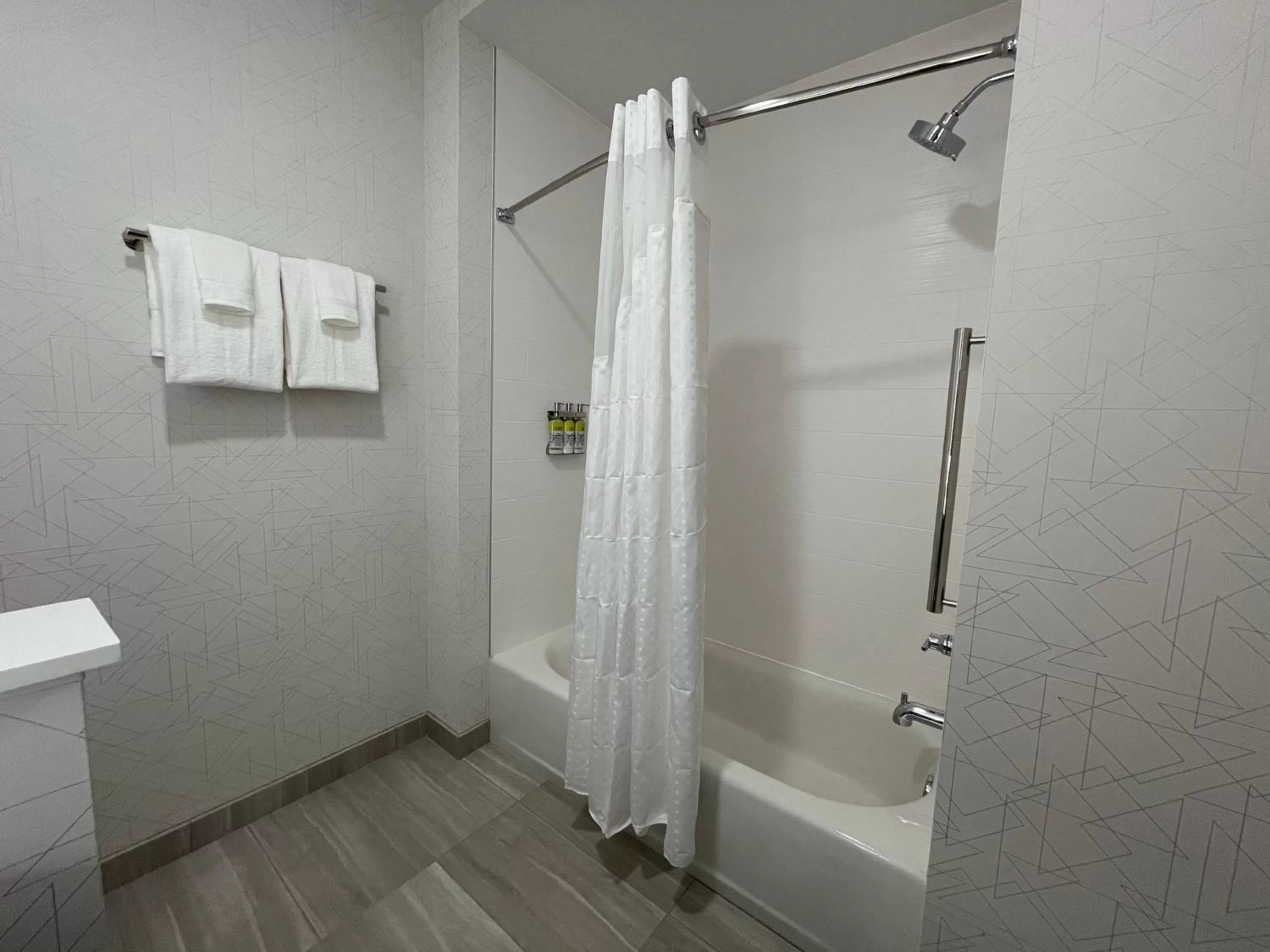Bathroom in Holiday Inn Express & Suites - Ft. Smith - Airport by IHG