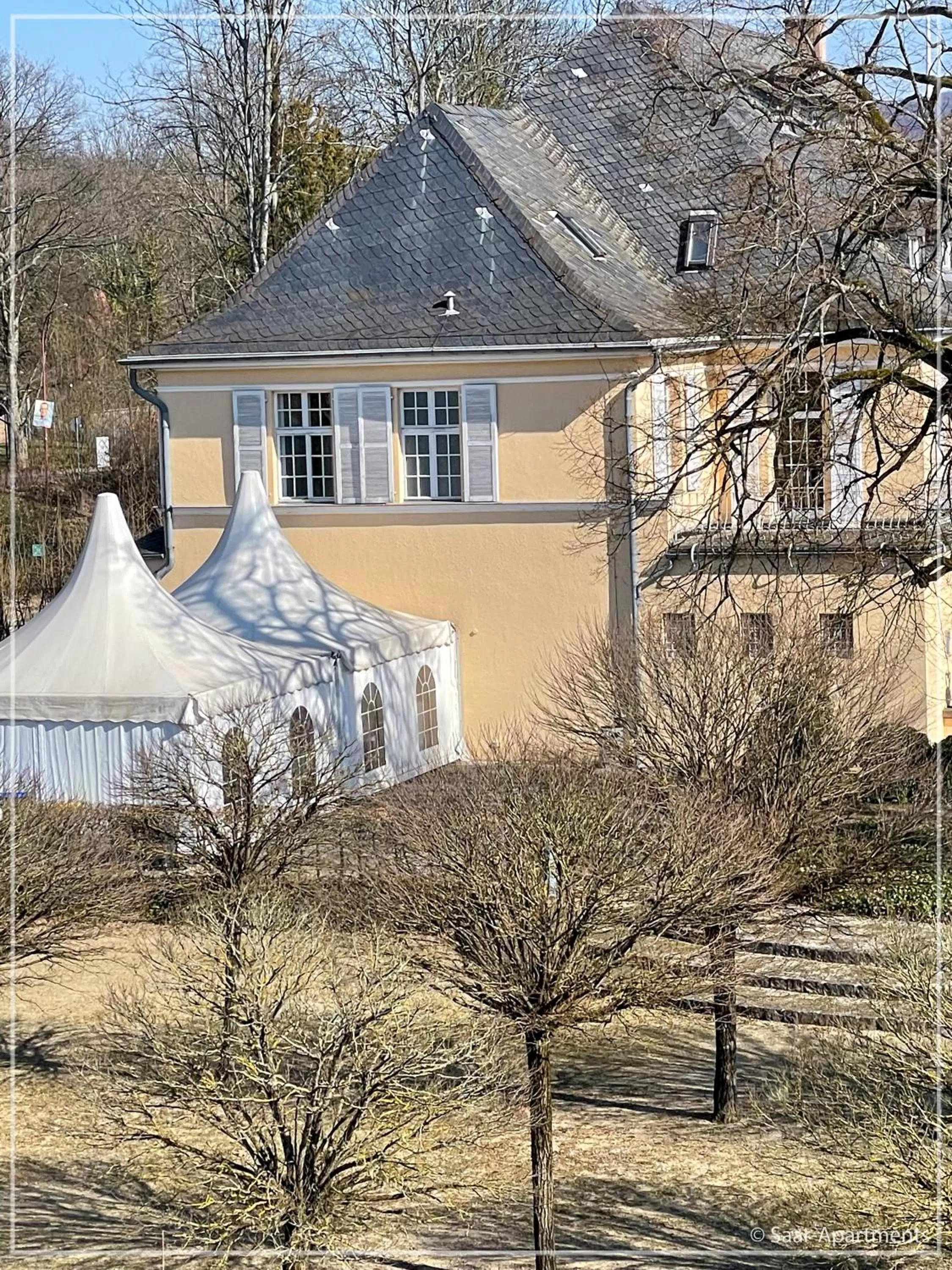 Landmark view, Property Building in Saar-Apartments