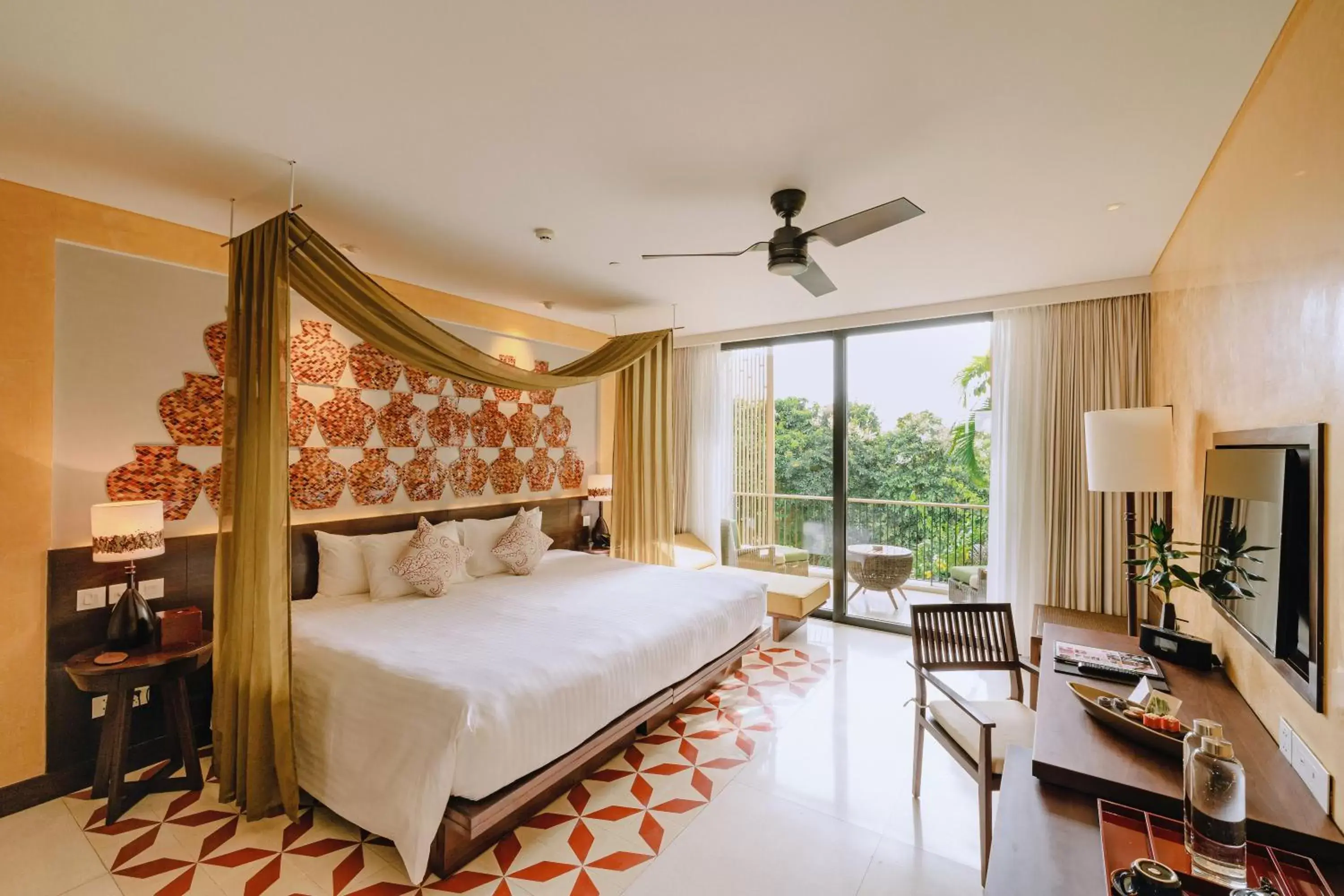 Deluxe Double or Twin Room with Garden View in Salinda Resort Phu Quoc - Sparkling Wine Breakfast Deluxe Double or Twin Room with Garden View in Salinda Resort Phu Quoc - Sparkling Wine Breakfast